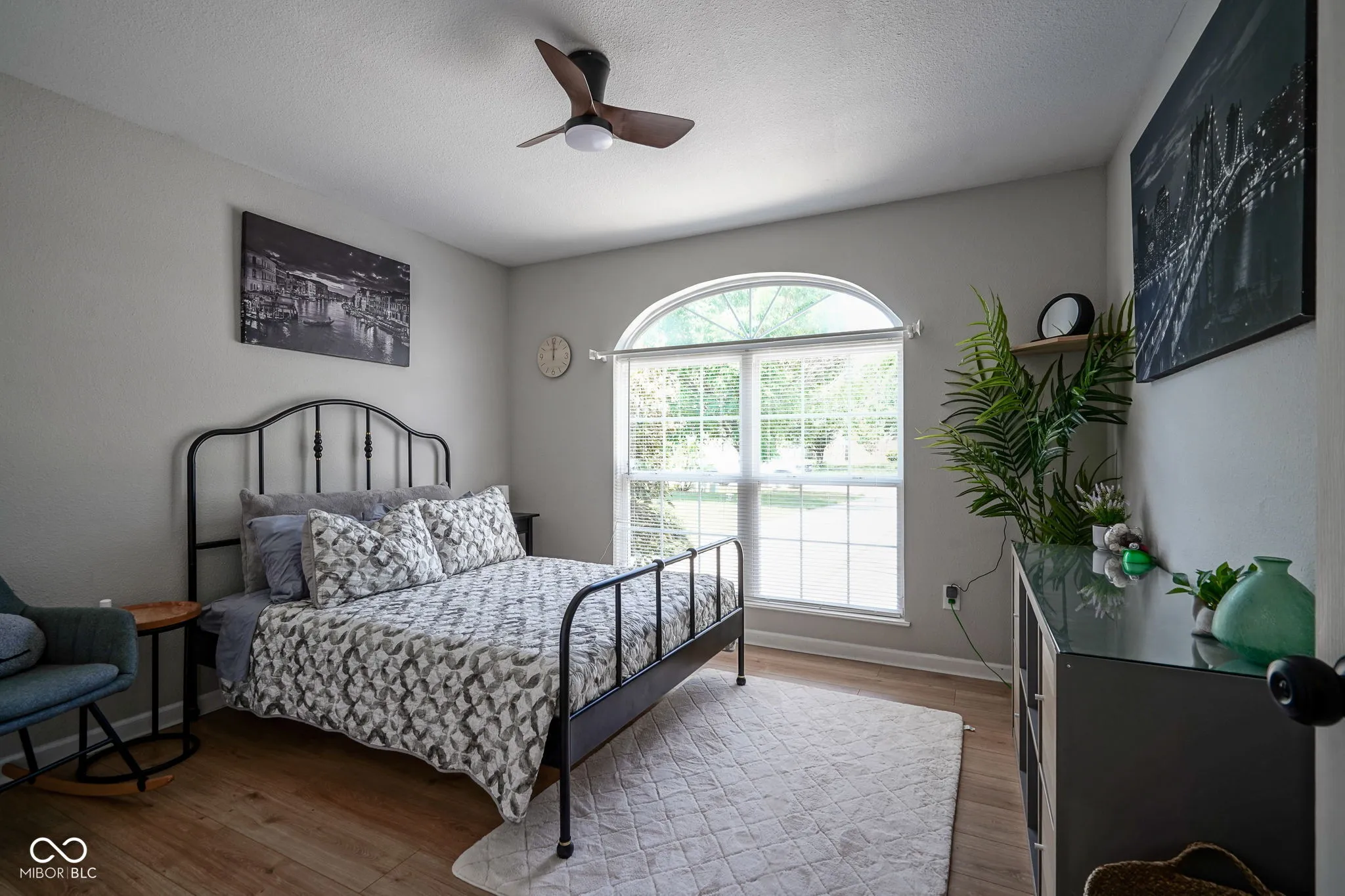 Whiteland, Indiana 46184, United States, 3 Bedrooms Bedrooms, ,2 BathroomsBathrooms,Residential,Active,172637