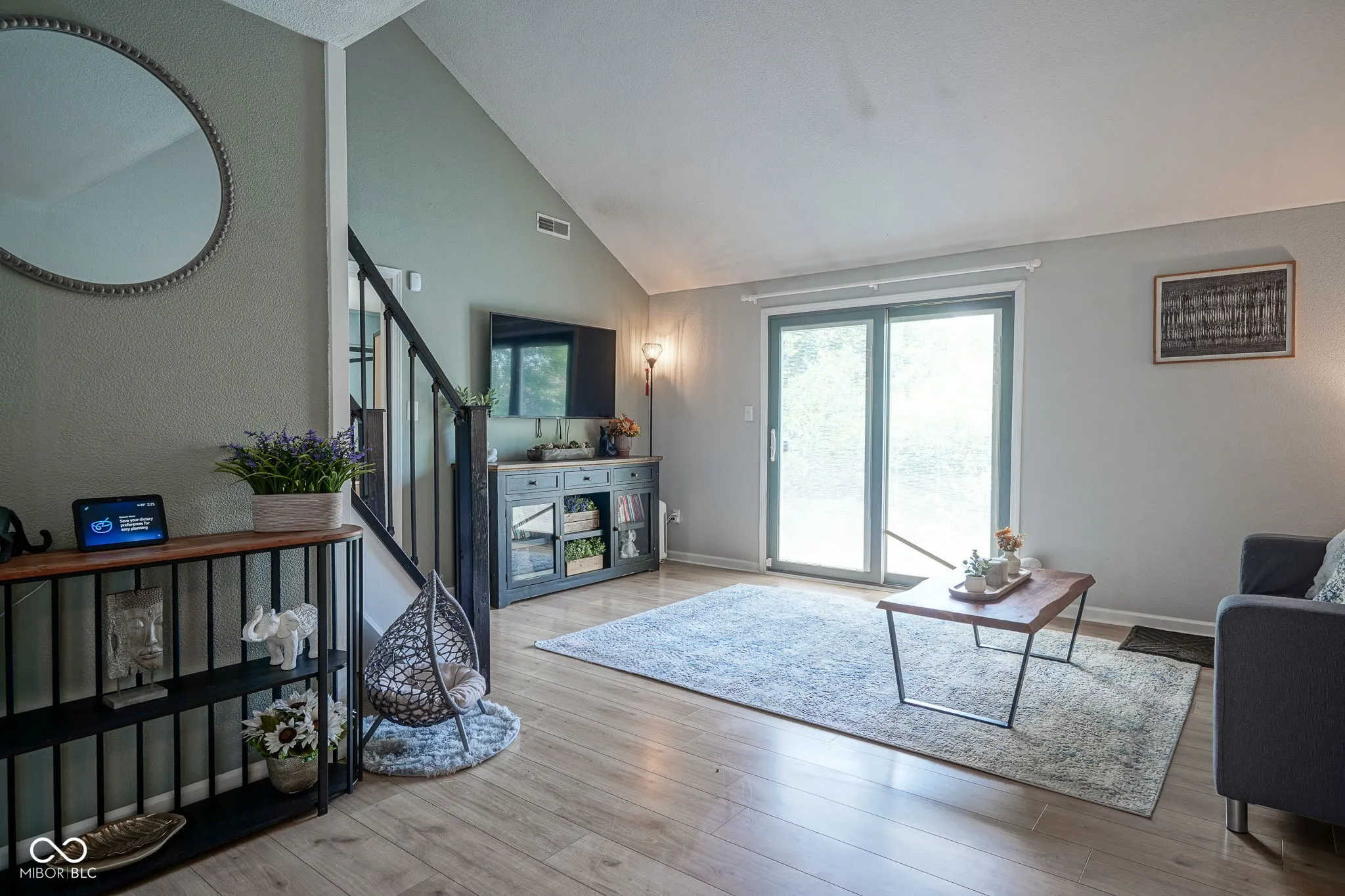 Whiteland, Indiana 46184, United States, 3 Bedrooms Bedrooms, ,2 BathroomsBathrooms,Residential,Active,172637