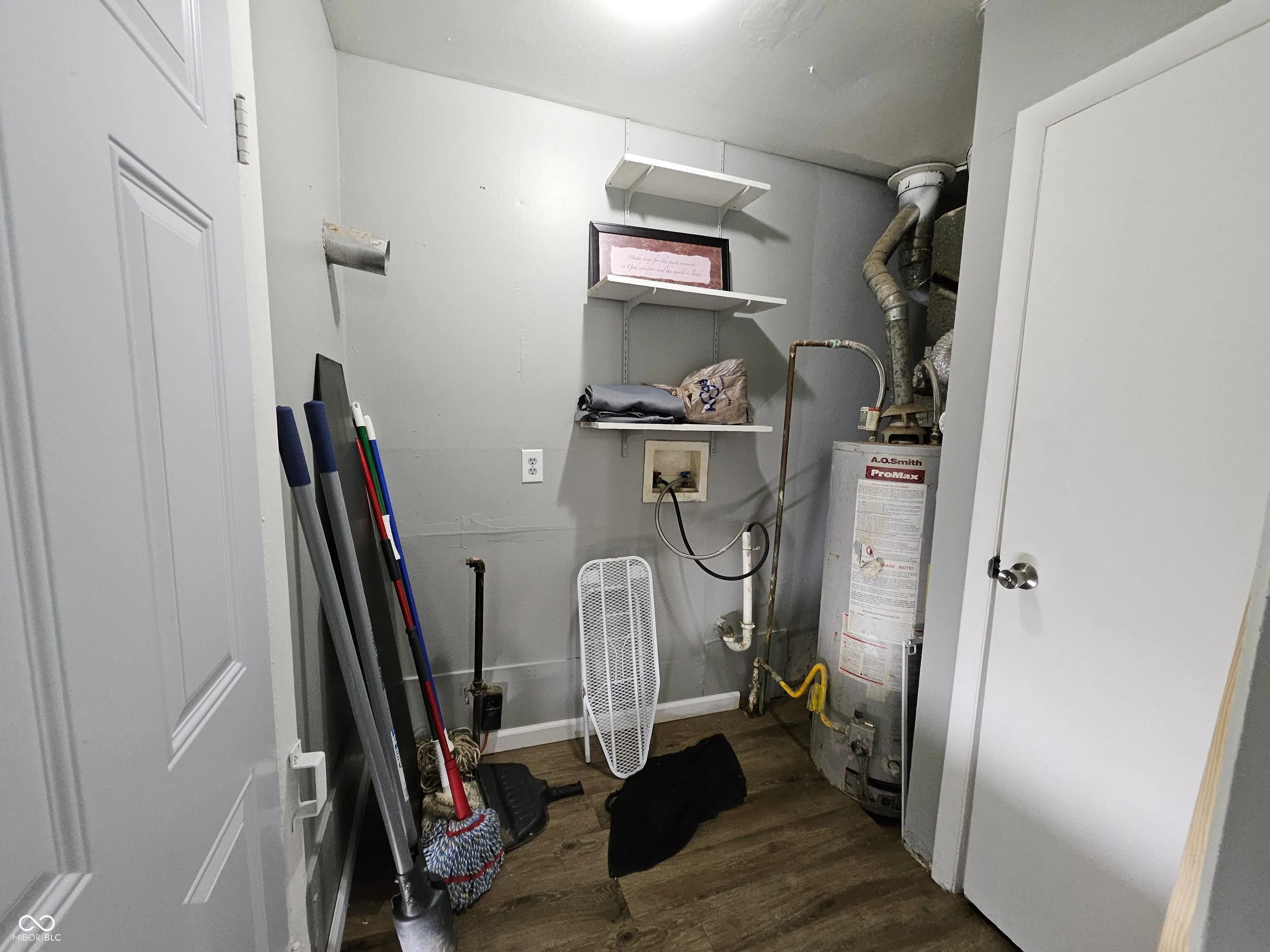 Indianapolis, Indiana 46201, United States, 3 Bedrooms Bedrooms, ,1 BathroomBathrooms,Residential,Active,224446