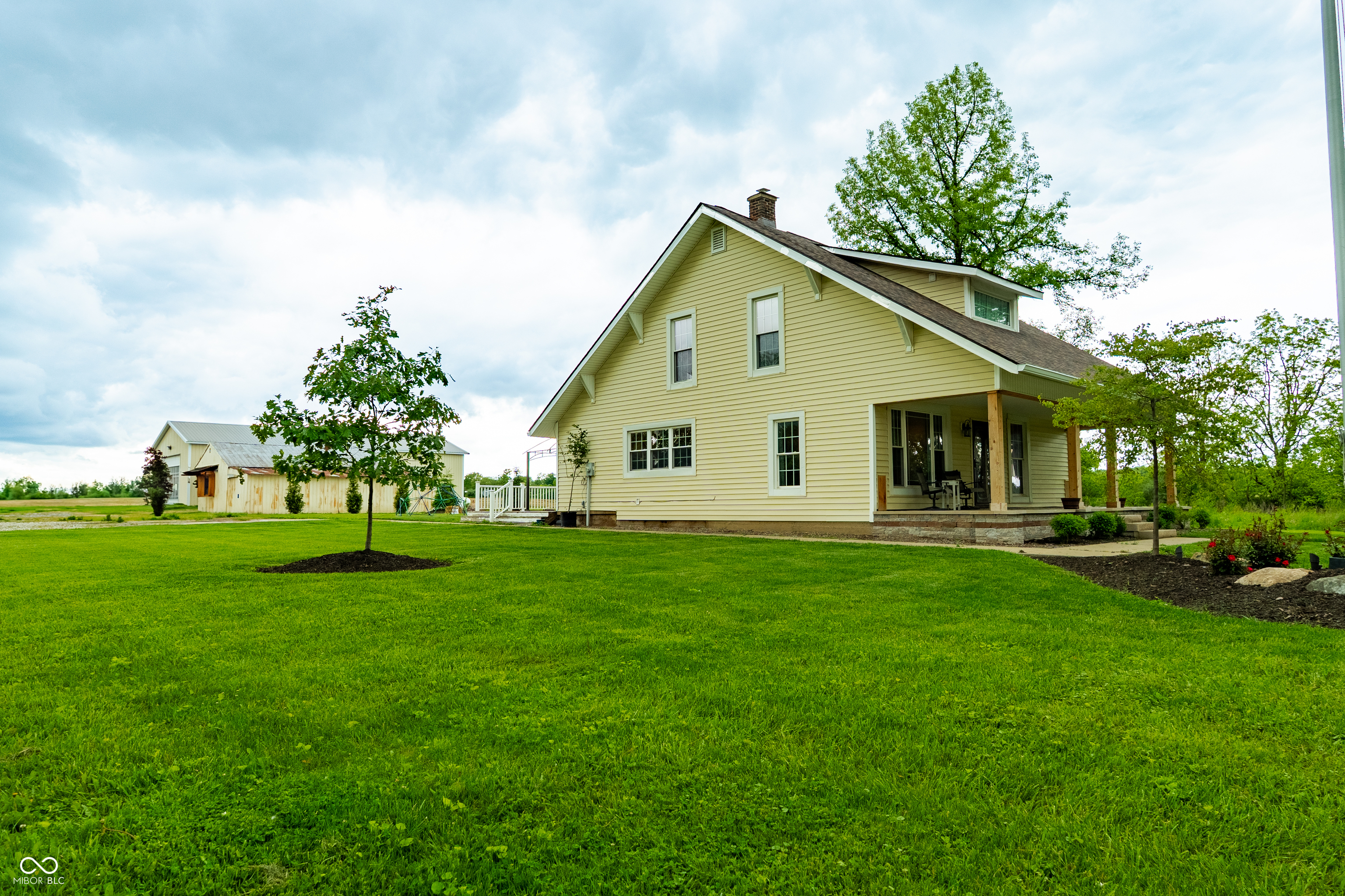 8468 S County Road 575 E