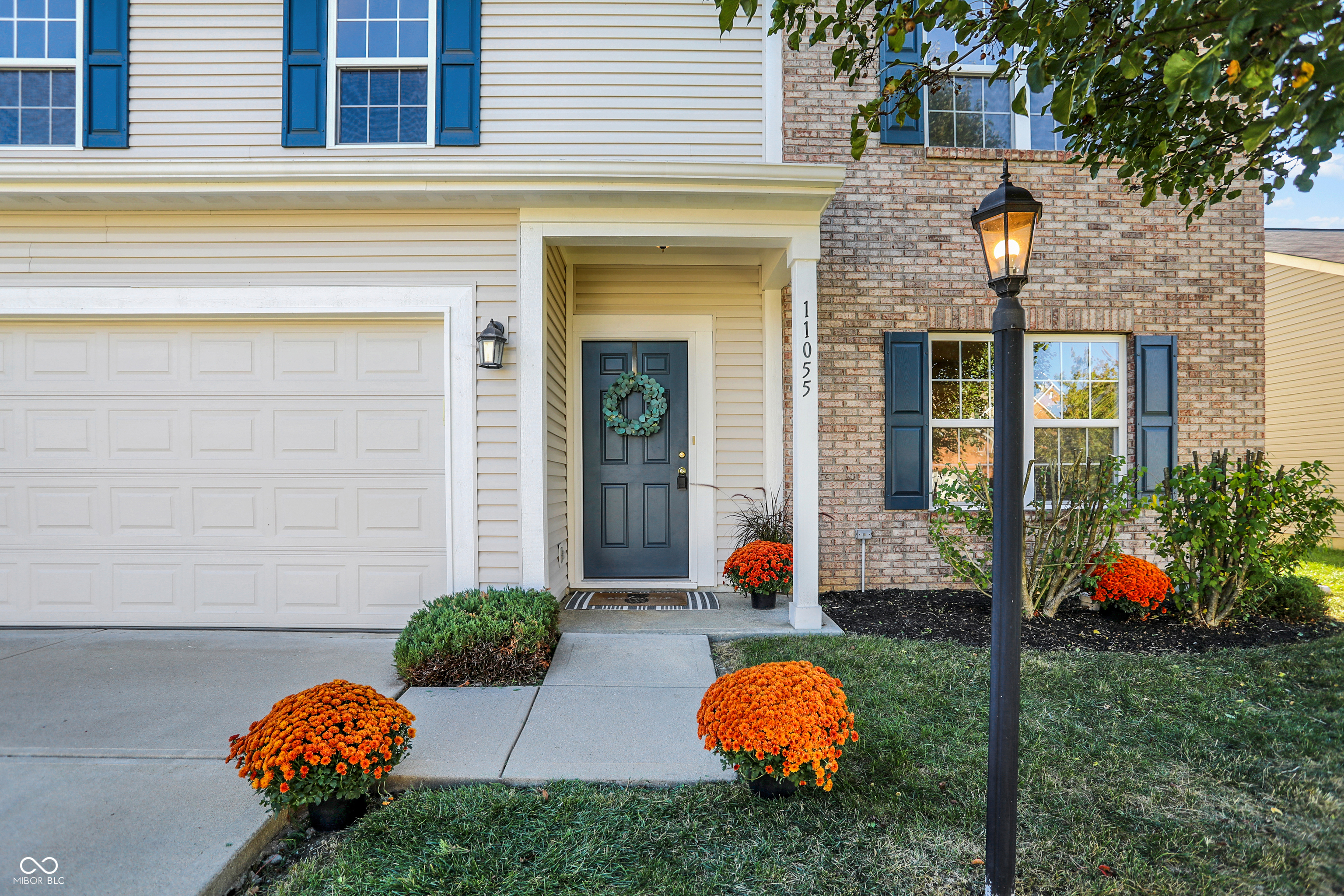 11055 Long Lake Lane