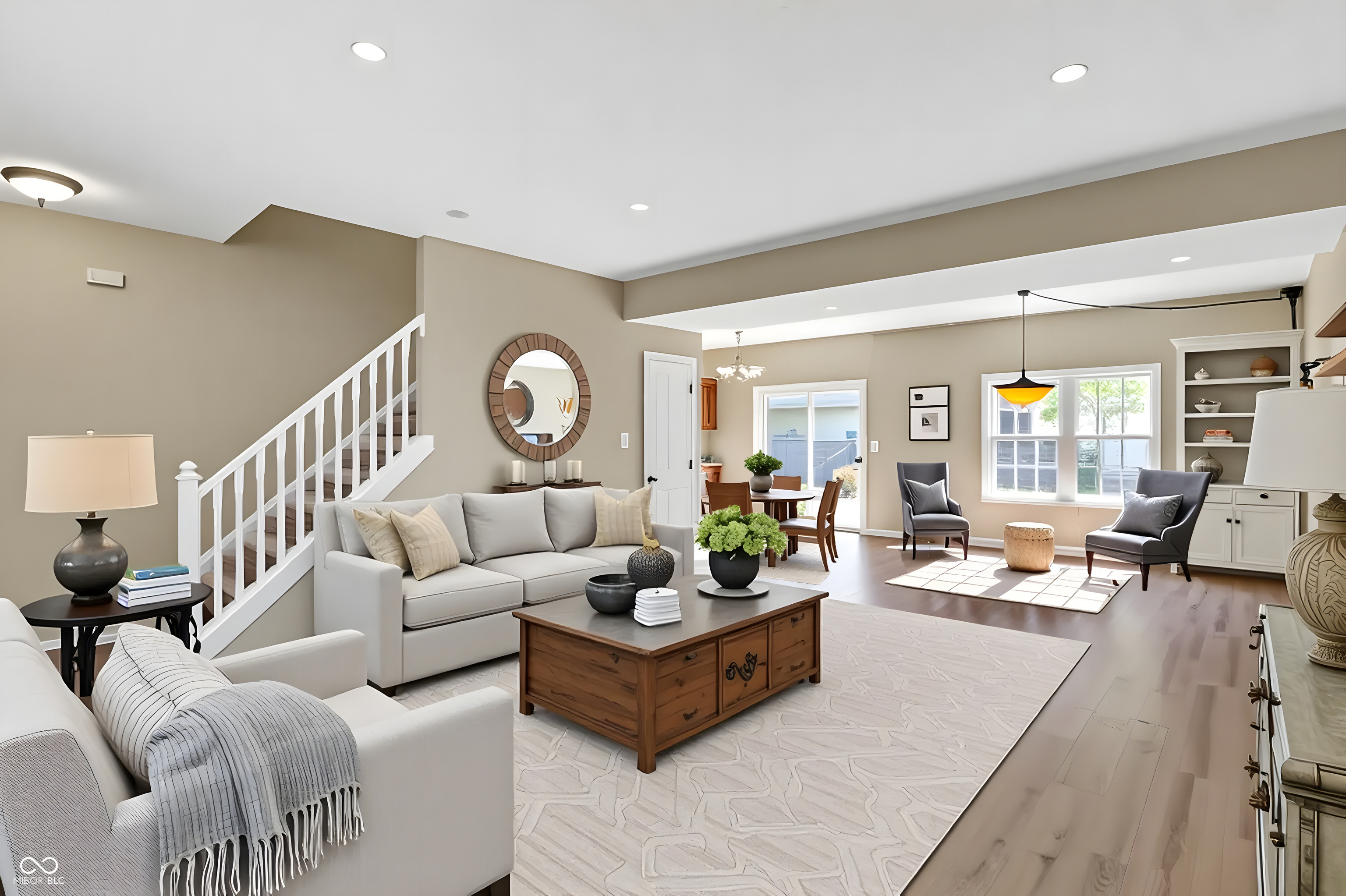11055 Long Lake Lane
