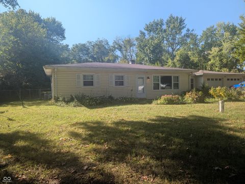 6038 Estate Avenue Indianapolis IN 46228