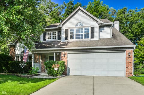 Photo of 10997 Ridge Court, Fishers, IN 46038 (MLS # 22115960)