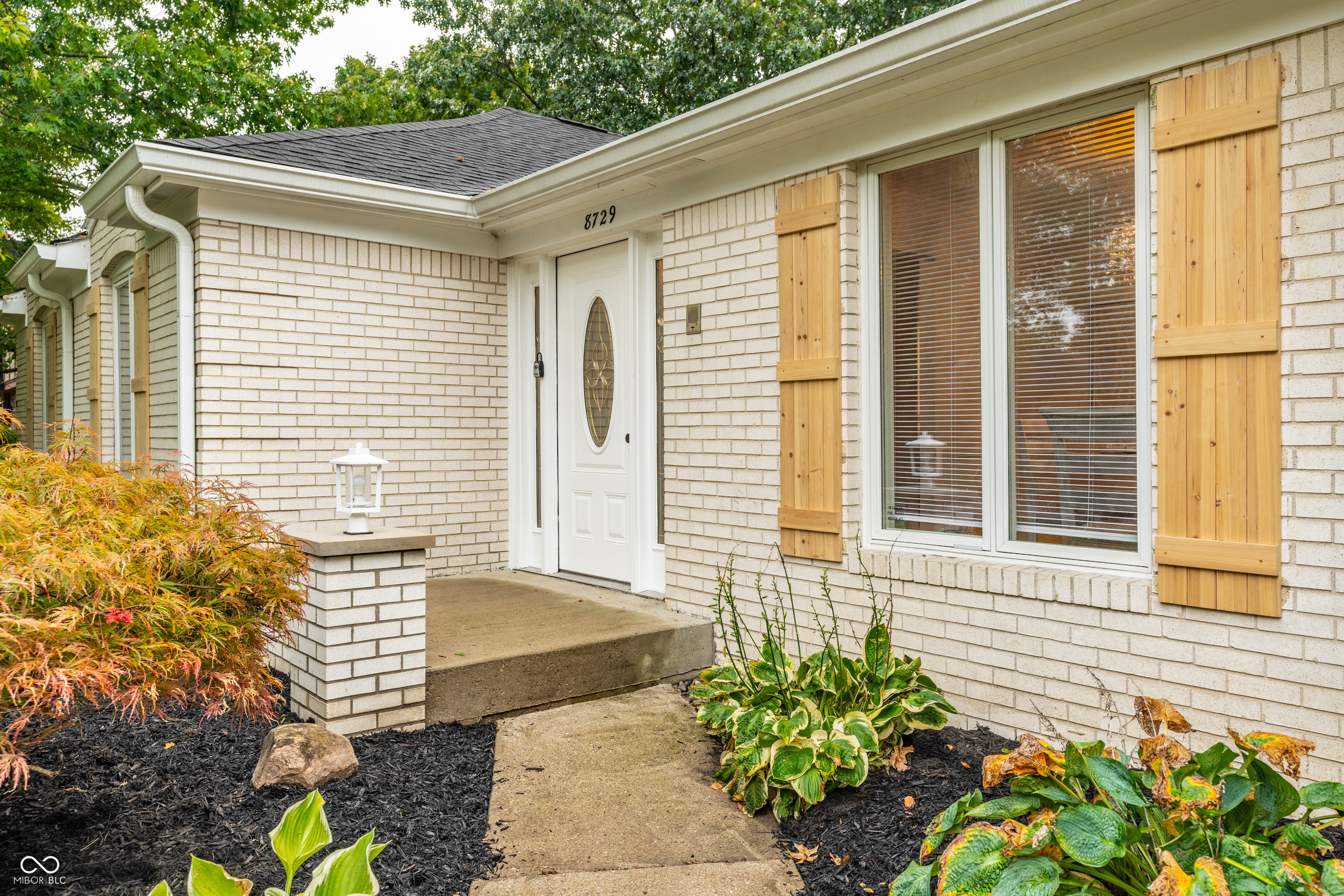 8729 Chapel Glen Drive