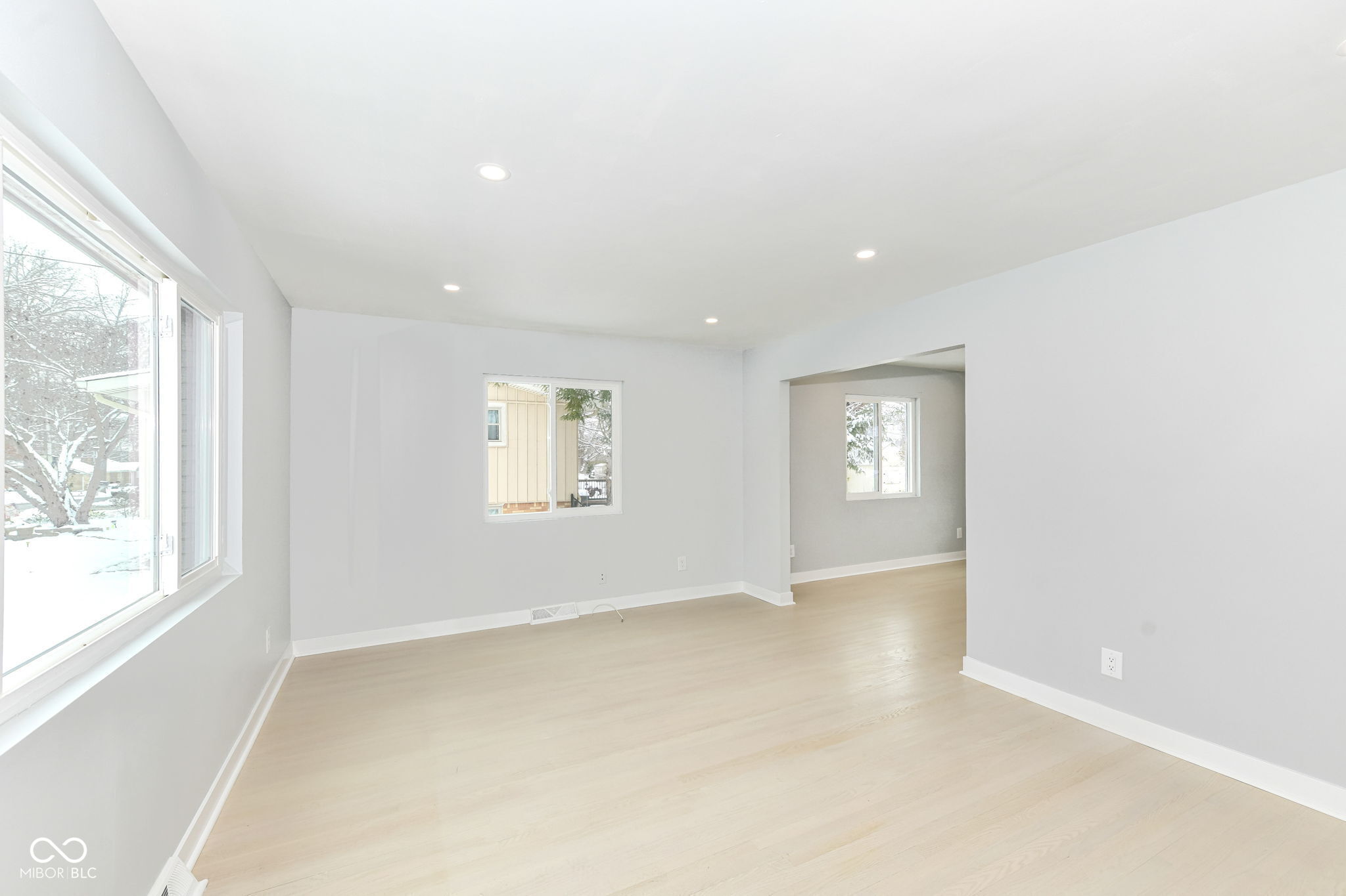 7748 Hillcrest Drive