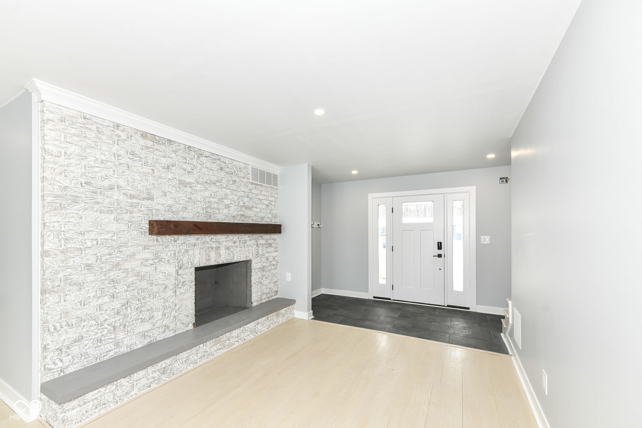 7748 Hillcrest Drive