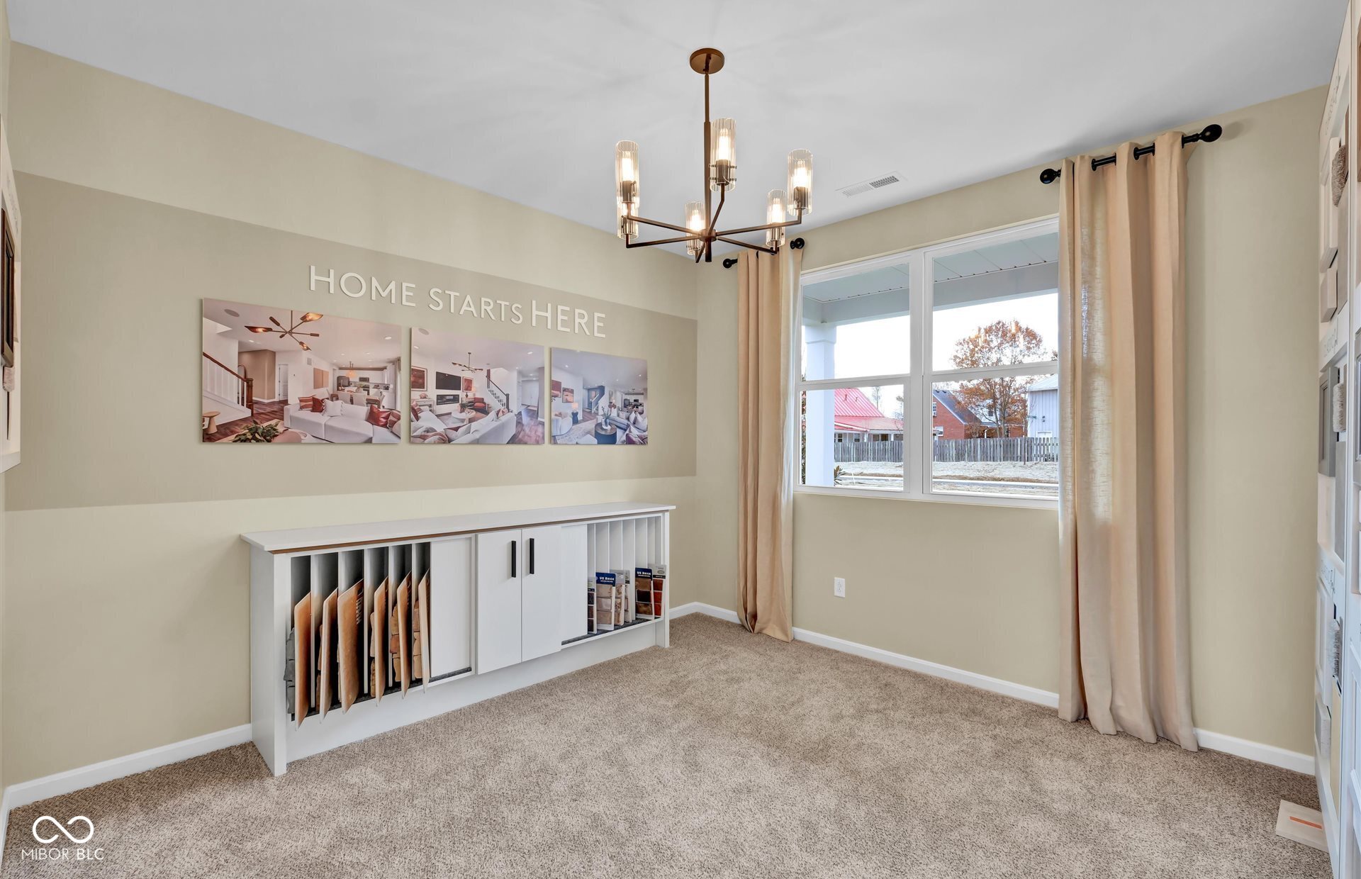2394 Zion Trail
