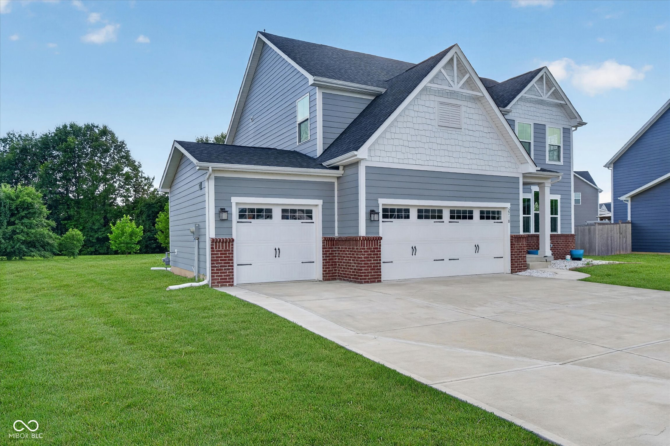 2718 Chalbury Drive