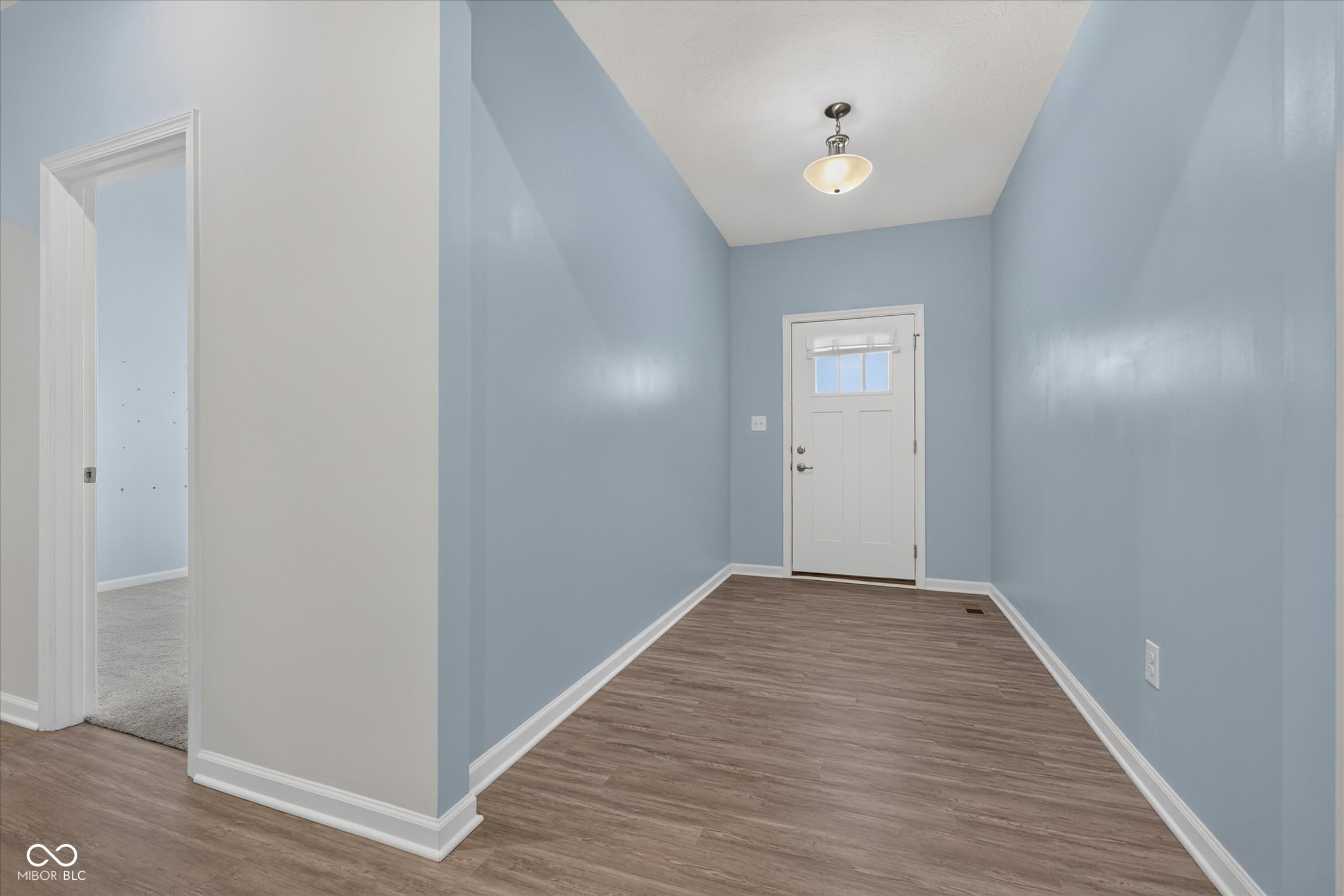 2718 Chalbury Drive
