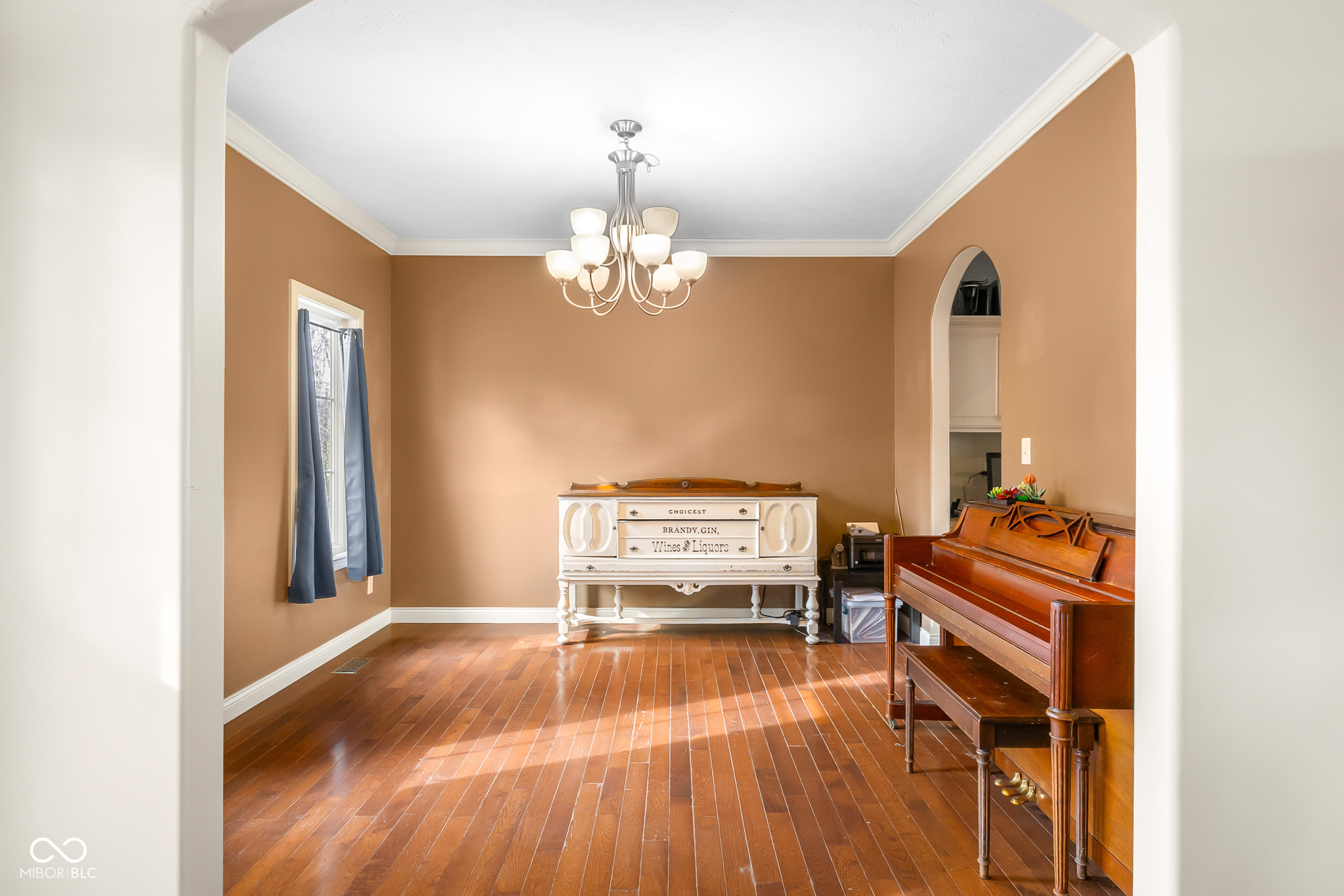 1935 Brookfield Court