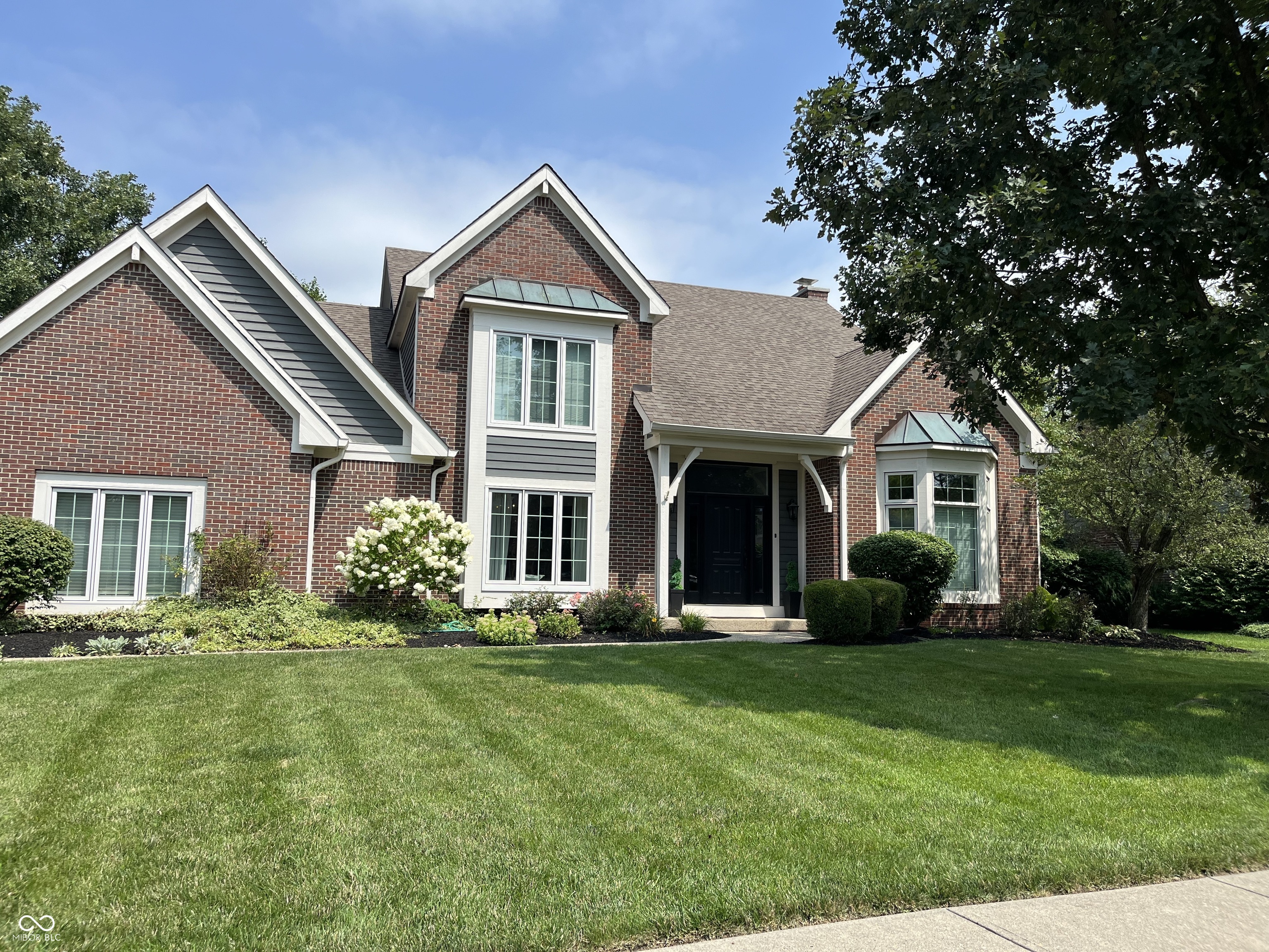5118 Huntington Drive