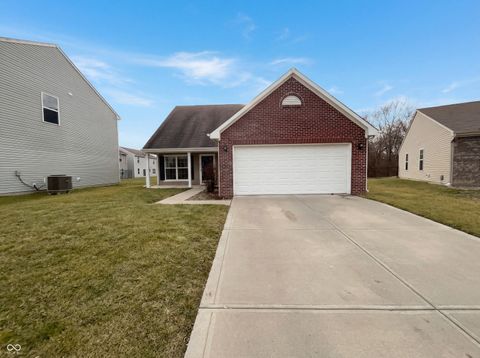 Photo of 7542 Miesha Court, Indianapolis, IN 46217 (MLS # 22085479)
