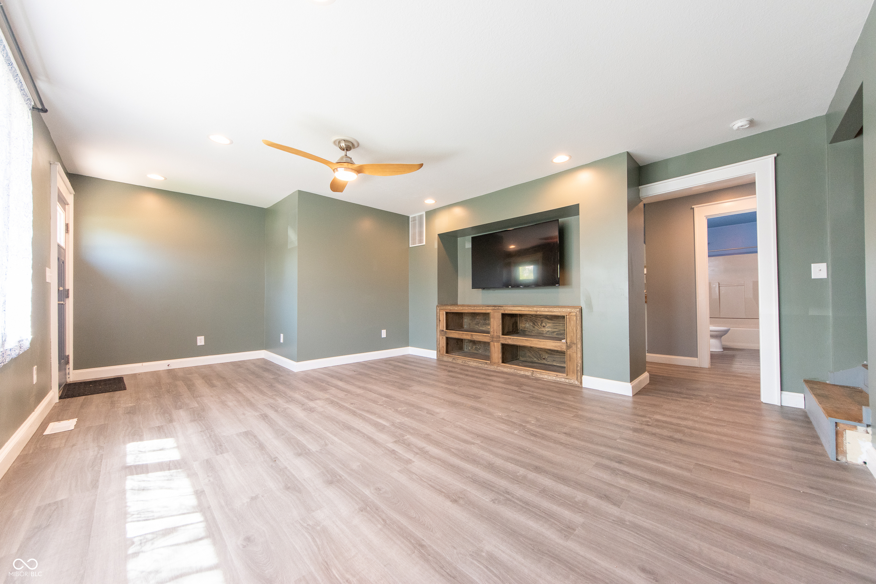 9636 E Randal Street