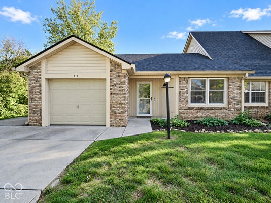 525 PARADISE WAY E UNIT D, GREENWOOD, IN 46143 - Image 0c11b842d57645ba4eb5e7feceea255f/1125717445
