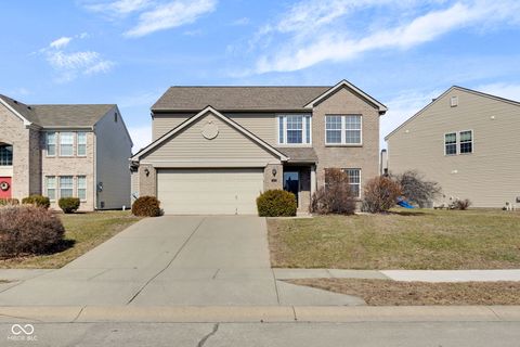 Photo of 6679 Amherst Way, Zionsville, IN 46077 (MLS # 22079283)