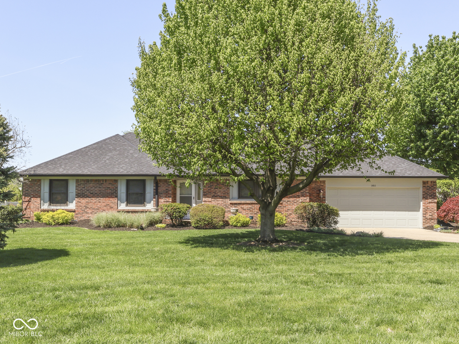 360 Pleasantview Boulevard