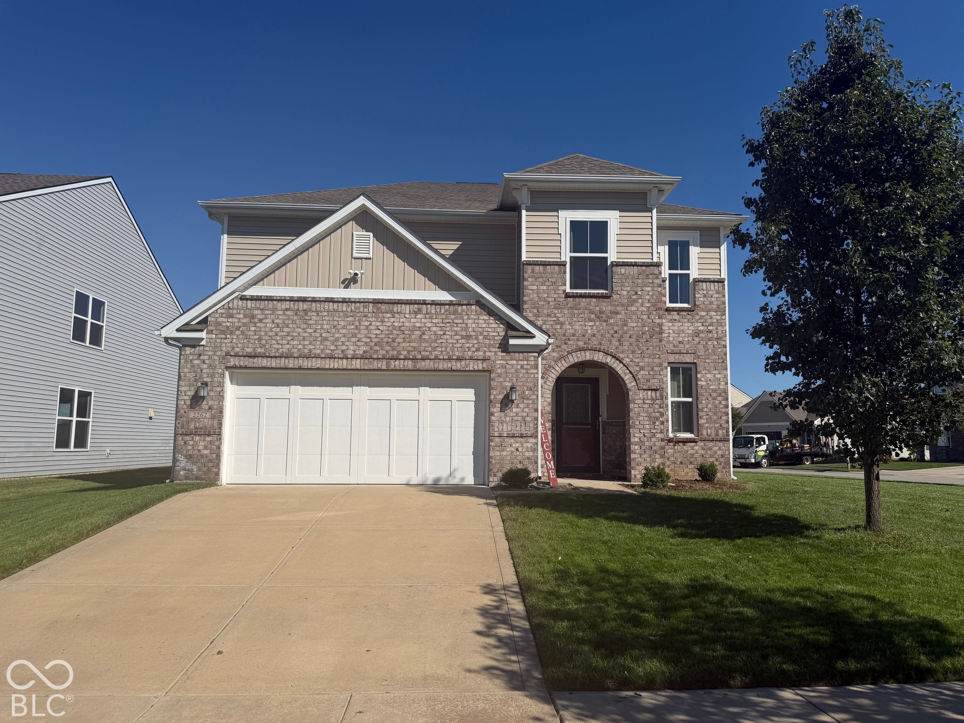 2262 Creekland Creek