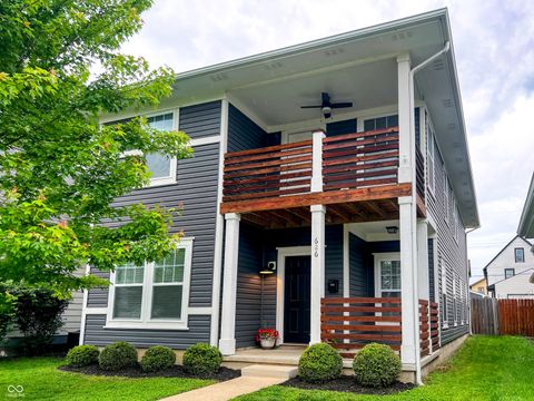 Photo of 626 Weghorst Street, Indianapolis, IN 46203 (MLS # 22098088)