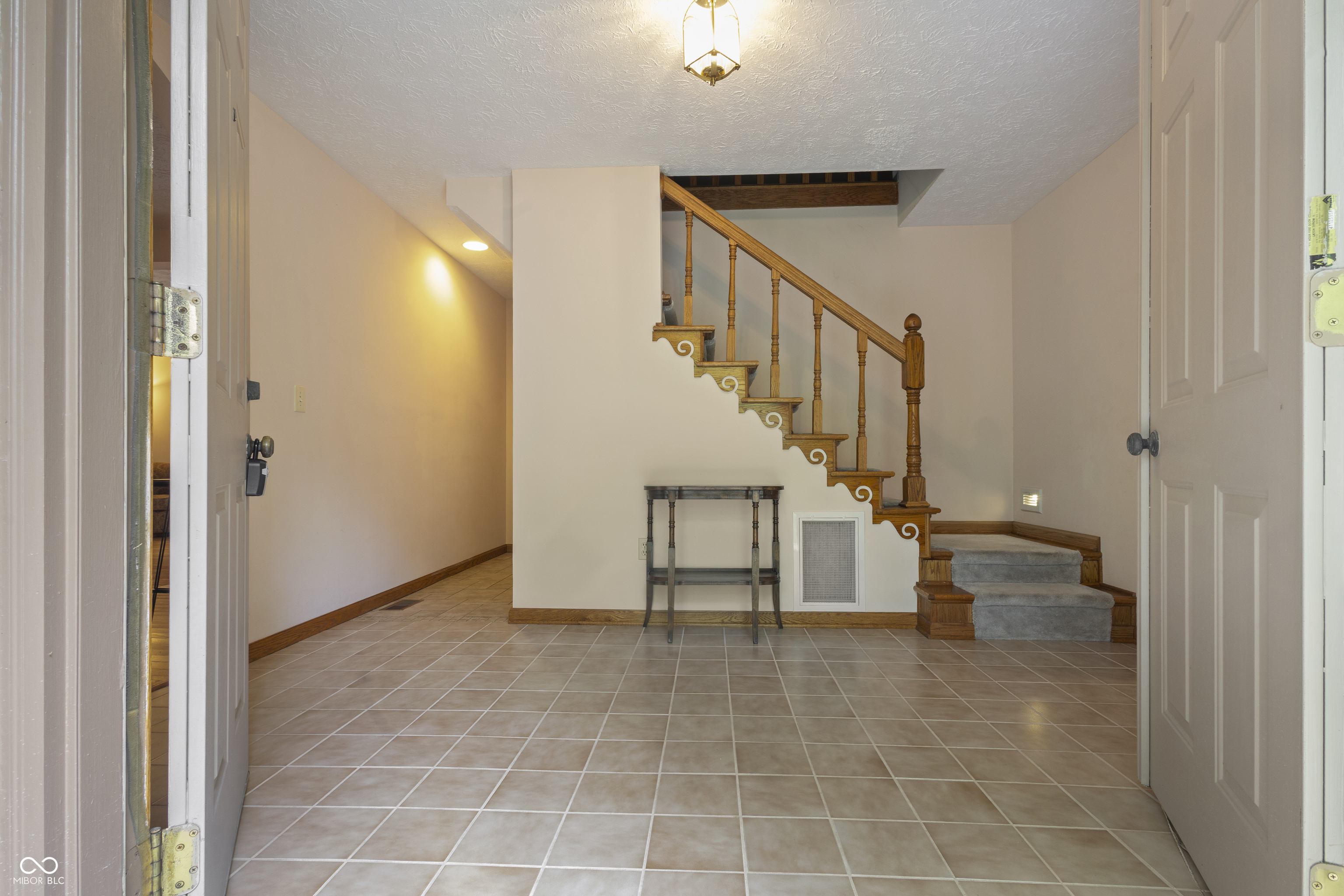 3022 Walnut Court