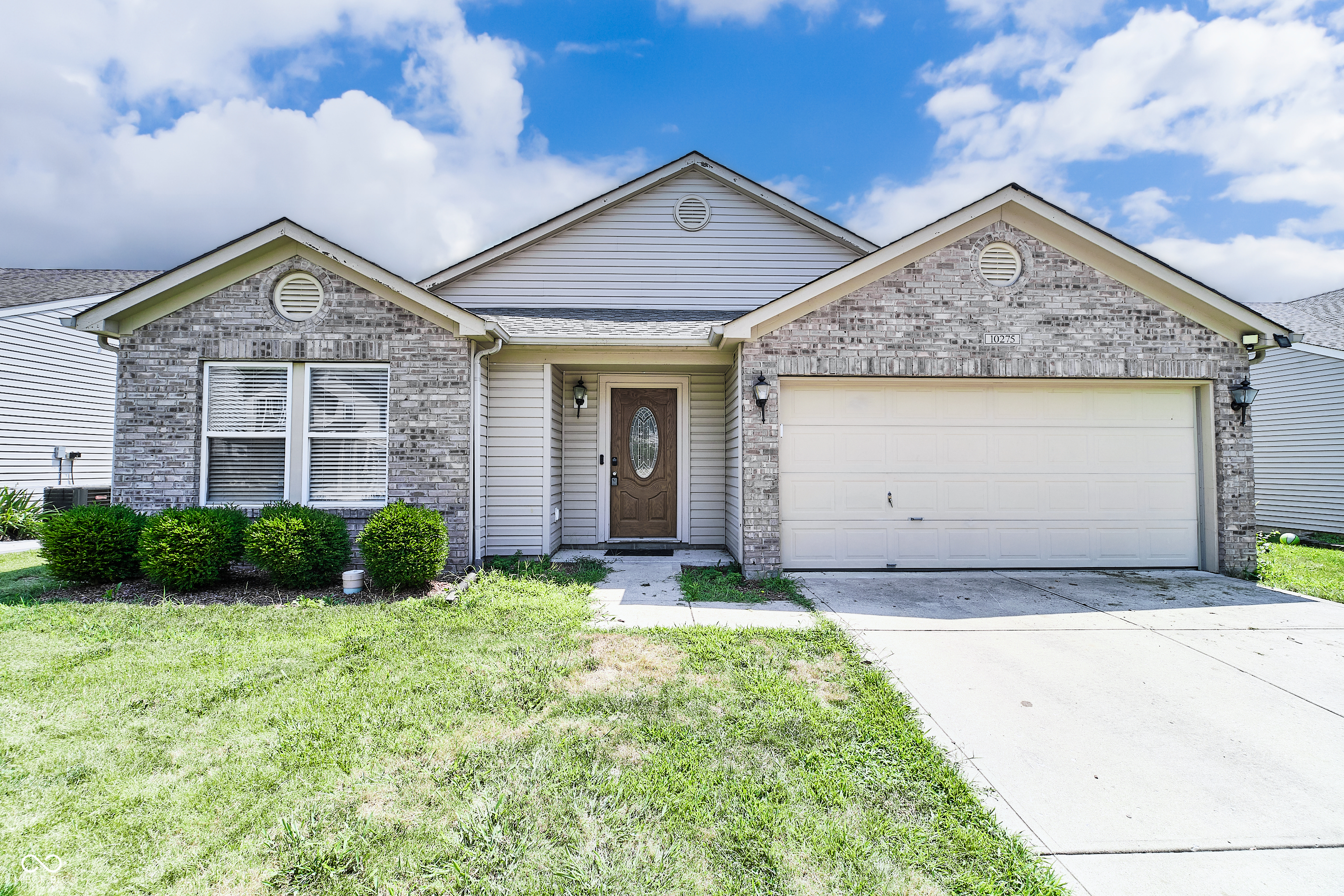 Photo 1 of 24 — 10275 Lothbury Circle, Fishers, IN 46037