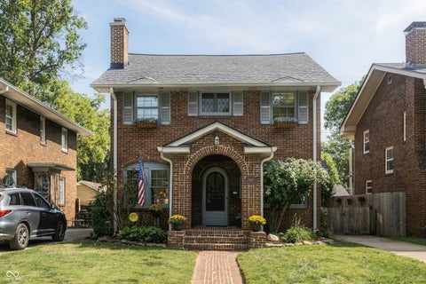 Photo of 5521 Guilford Avenue, Indianapolis, IN 46220 (MLS # 22126797)