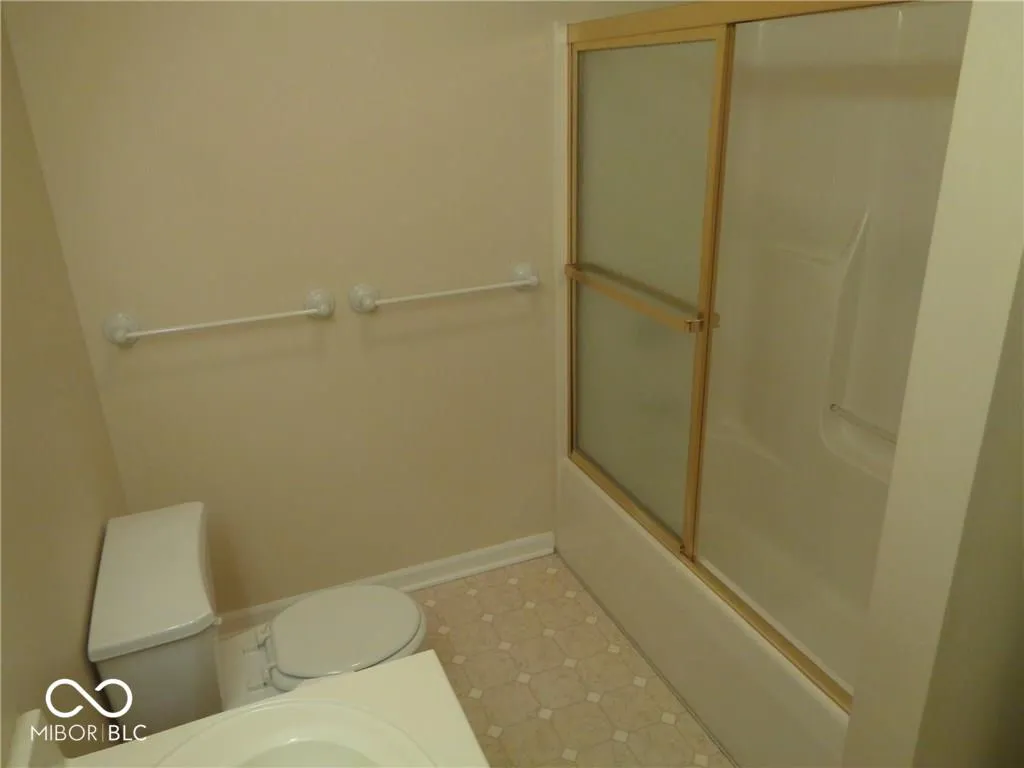 Indianapolis, Indiana 46227, United States, 3 Bedrooms Bedrooms, ,2 BathroomsBathrooms,Residential,Active,26915