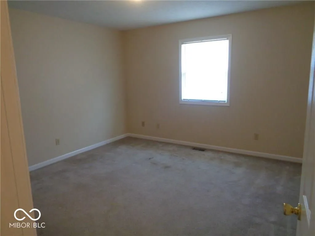 Indianapolis, Indiana 46227, United States, 3 Bedrooms Bedrooms, ,2 BathroomsBathrooms,Residential,Active,26915