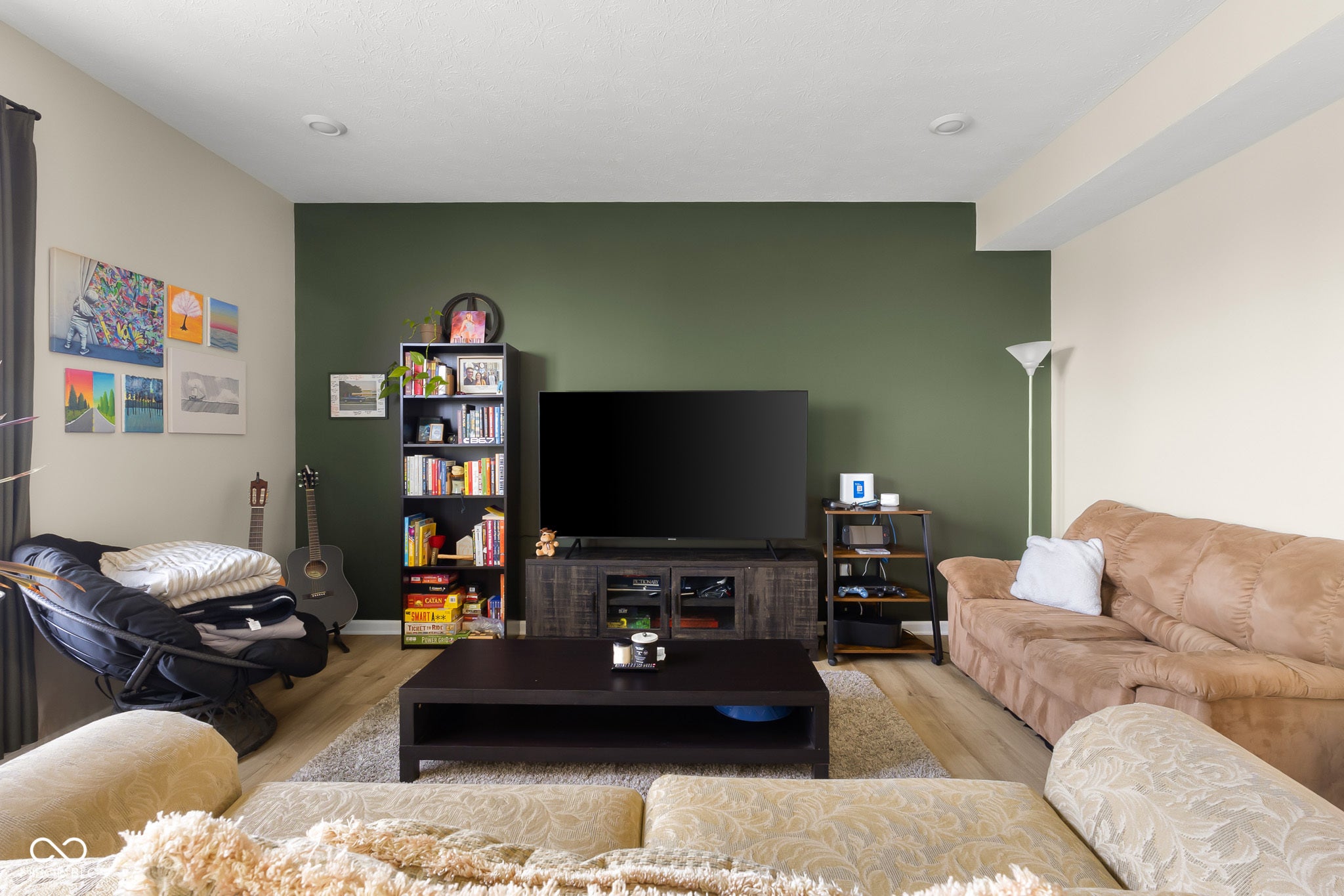 3943 Winston Lane