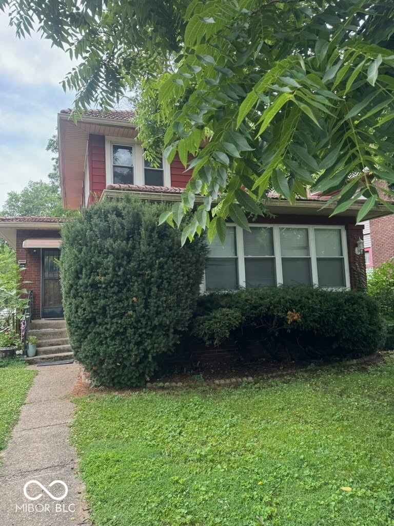 4338 Broadway Street