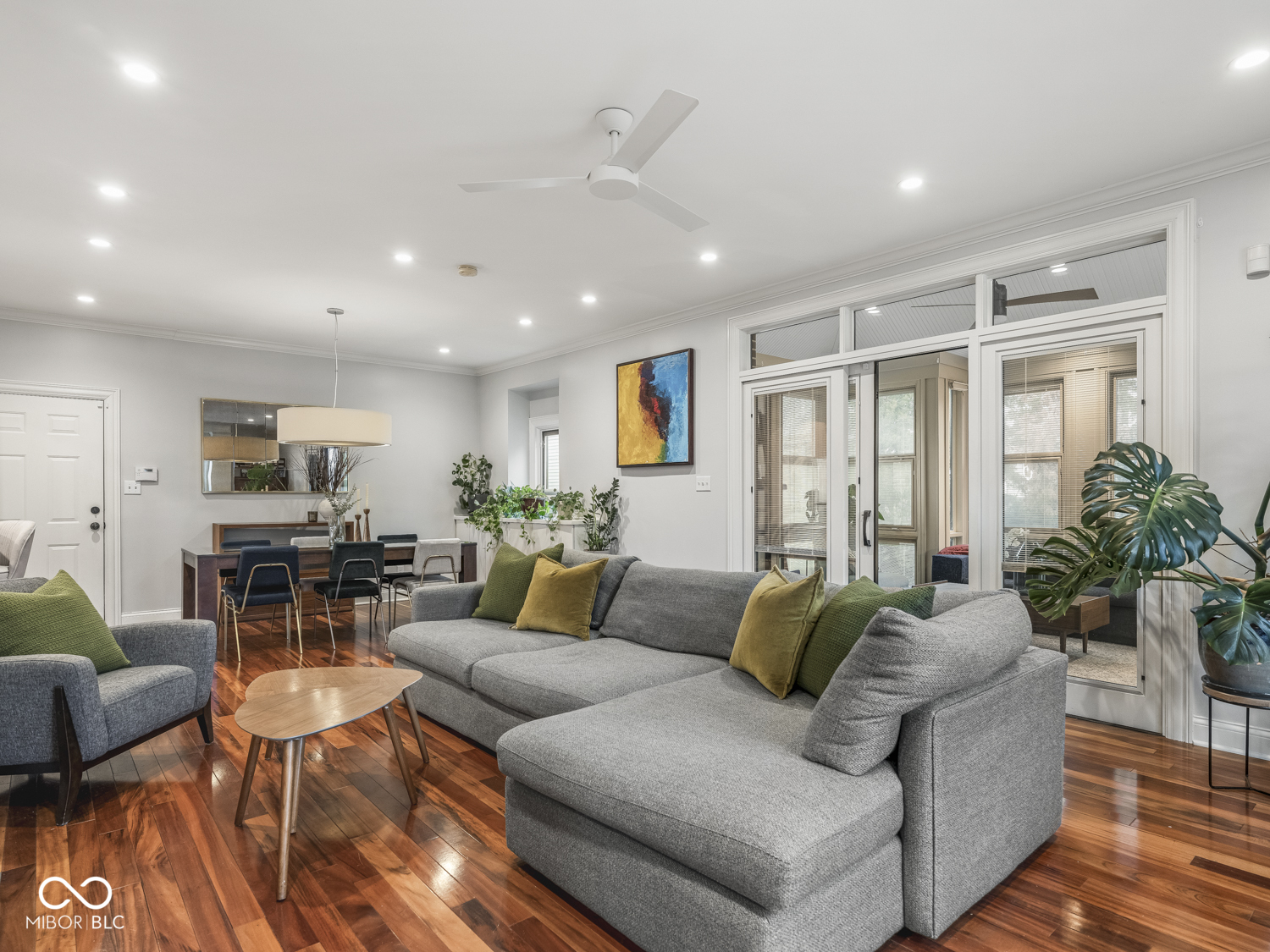 630 E Saint Clair Street