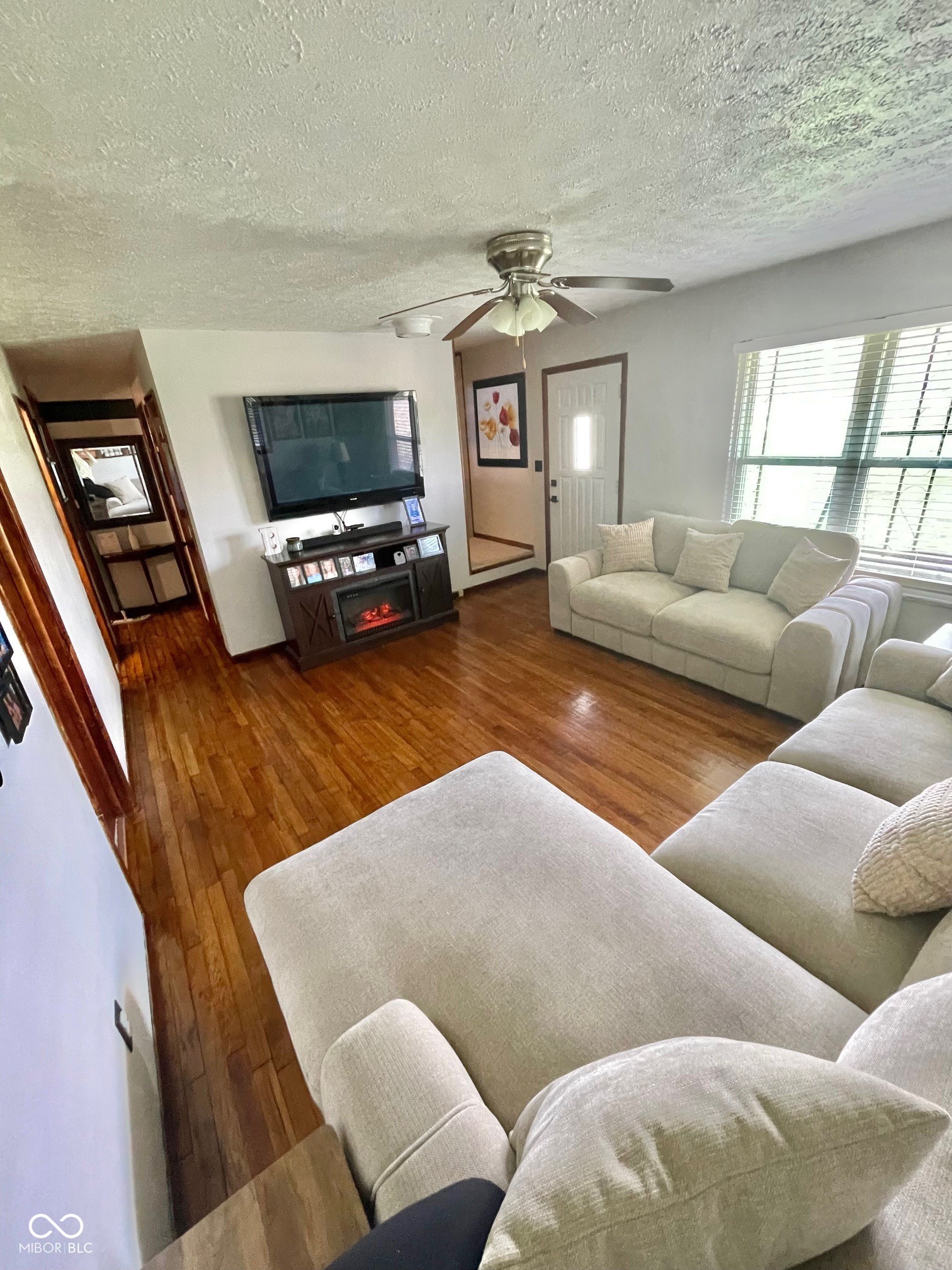 8989 S County Road 825 W