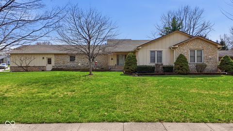 Photo of 1373 Echo Bend Street, Greenwood, IN 46142 (MLS # 22091791)