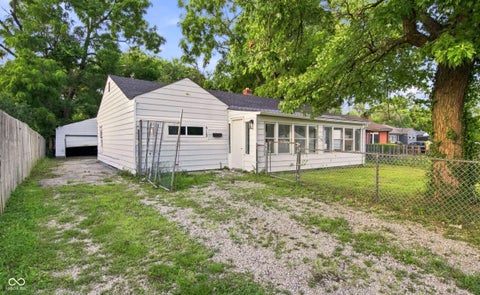 Photo of 6120 E 24th Street, Indianapolis, IN 46219 (MLS # 22121560)