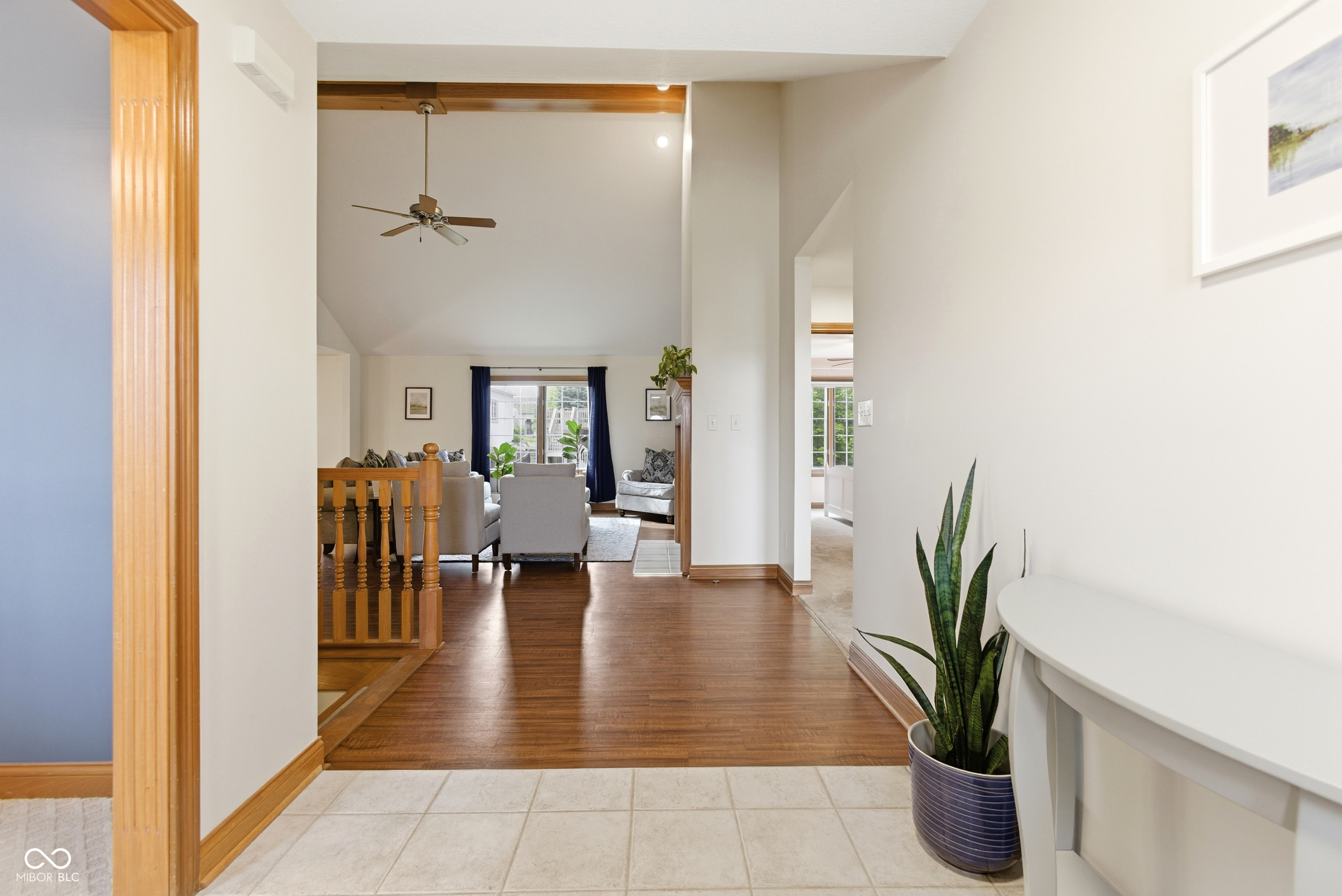 2937 Abbotsbury Court