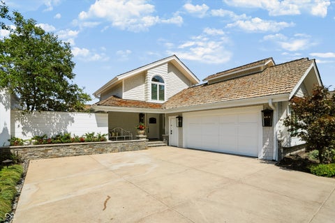 Photo of 3778 E 79th Street, Indianapolis, IN 46240 (MLS # 22123673)