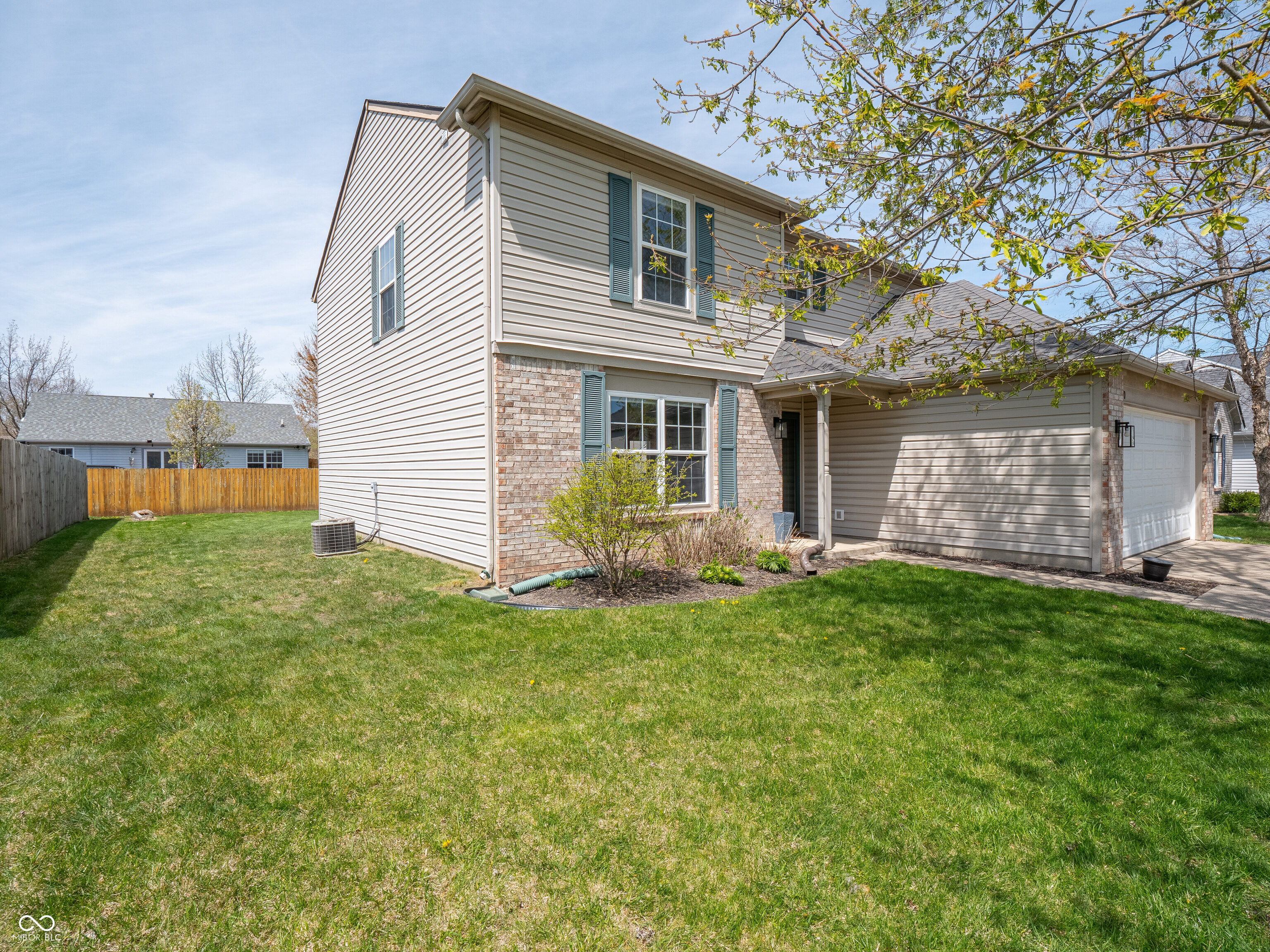 270 Lazy Hollow Drive