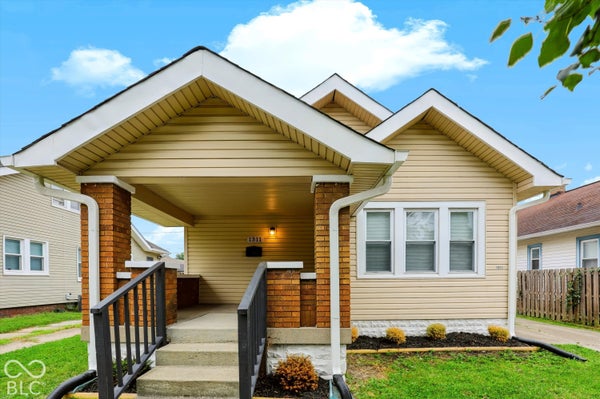 1311 N LINWOOD AVE, INDIANAPOLIS, IN 46201 - Image 0da603c997729a3eef0821fc6d801bbb/1506622997