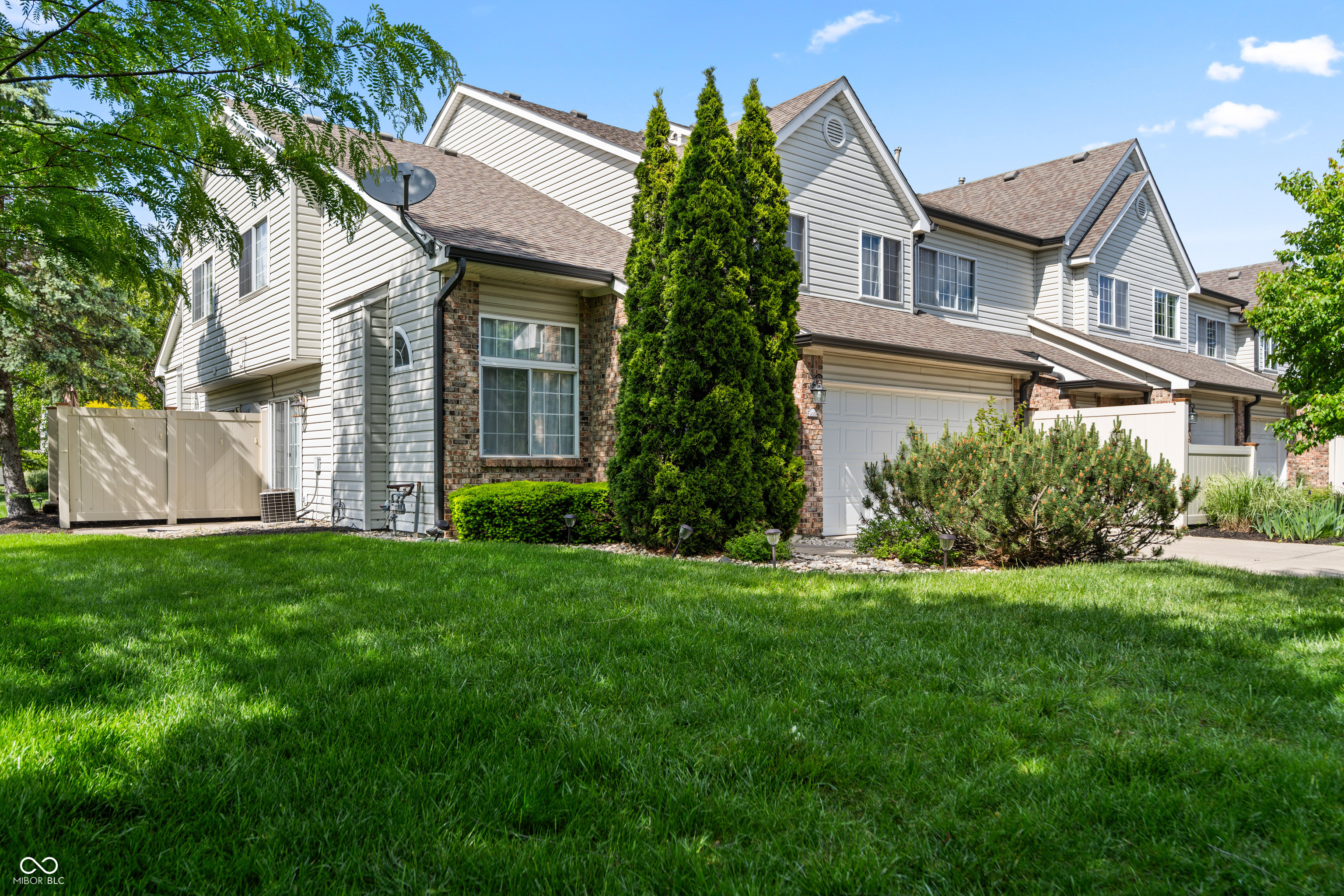 9406 Avon Strand A