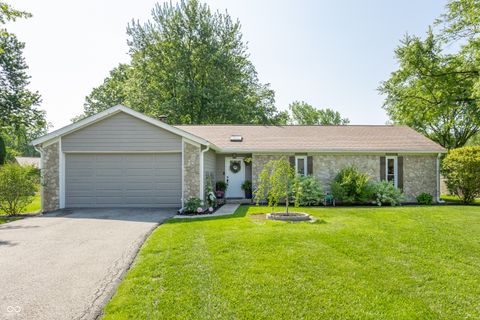 Photo of 7833 White Dove Court, Indianapolis, IN 46256 (MLS # 22097531)