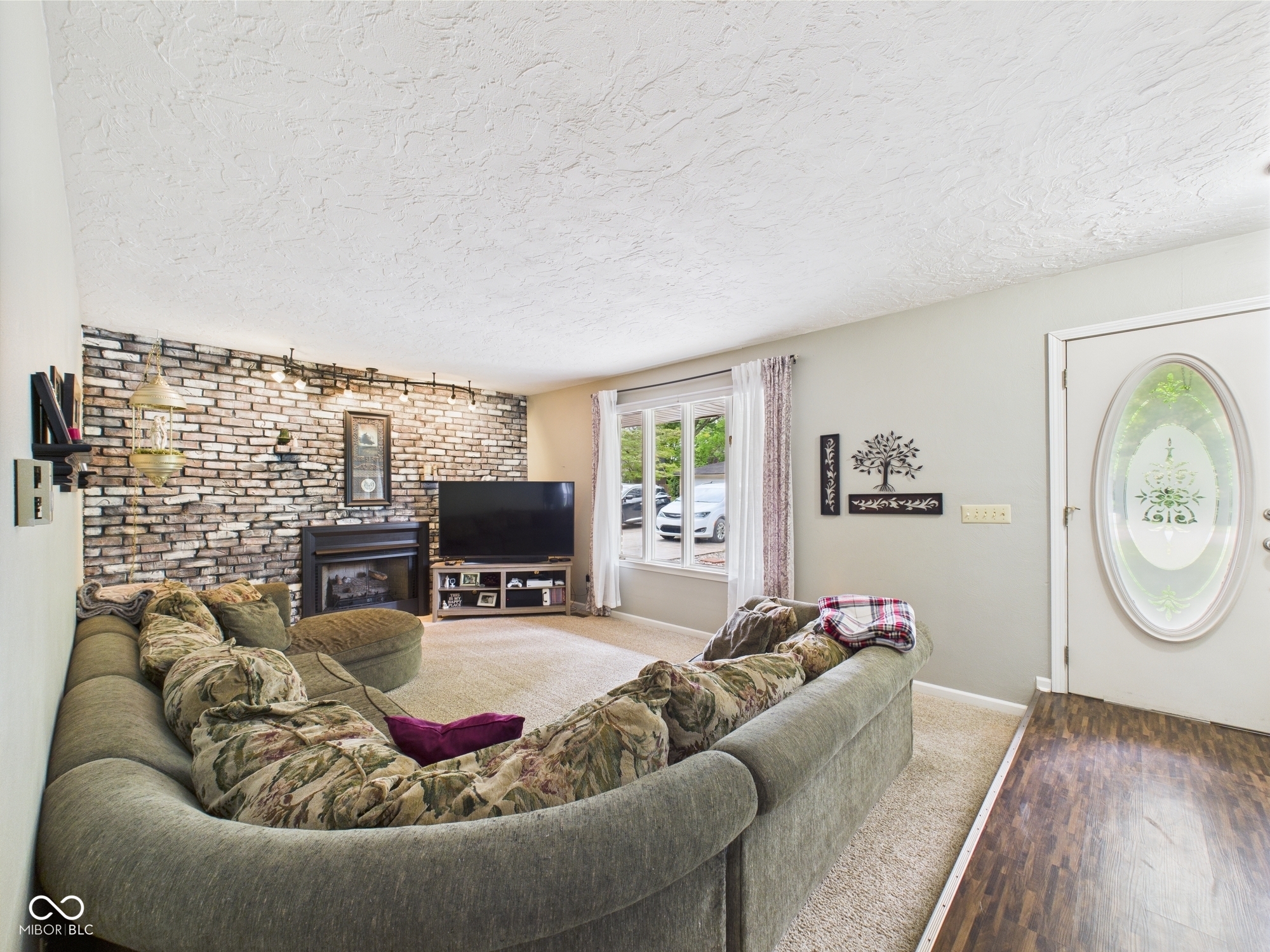 5542 N Olivia Drive
