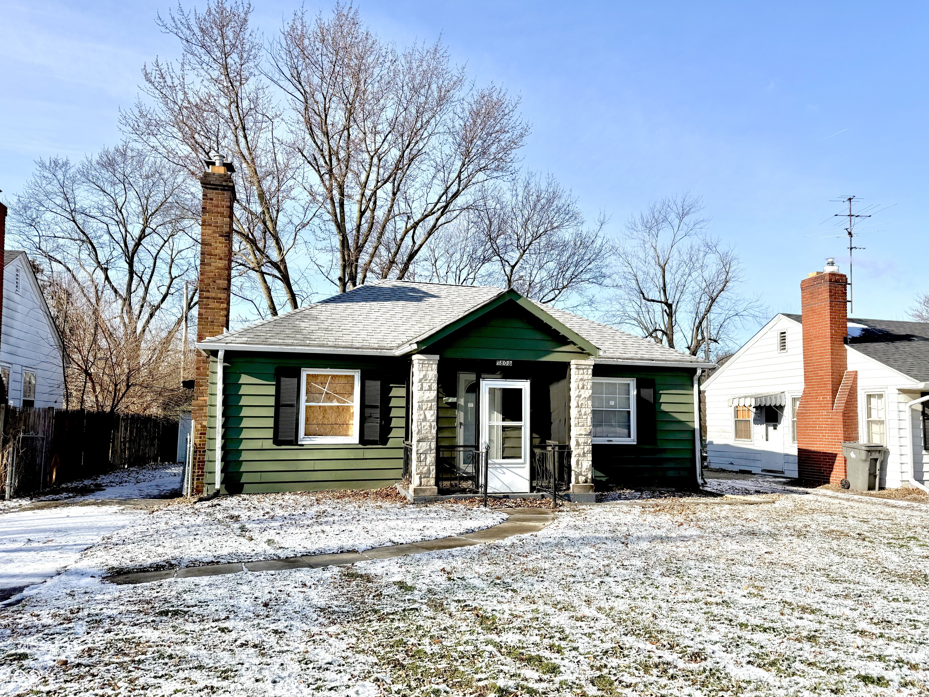 1808 N Emerson Avenue