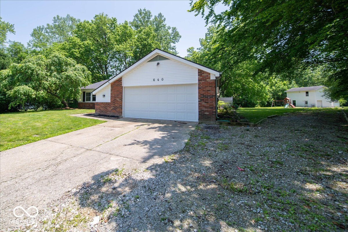640 Shady Creek Court