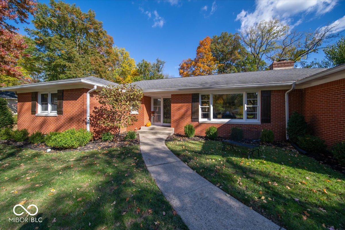 8755 N Pennsylvania Street