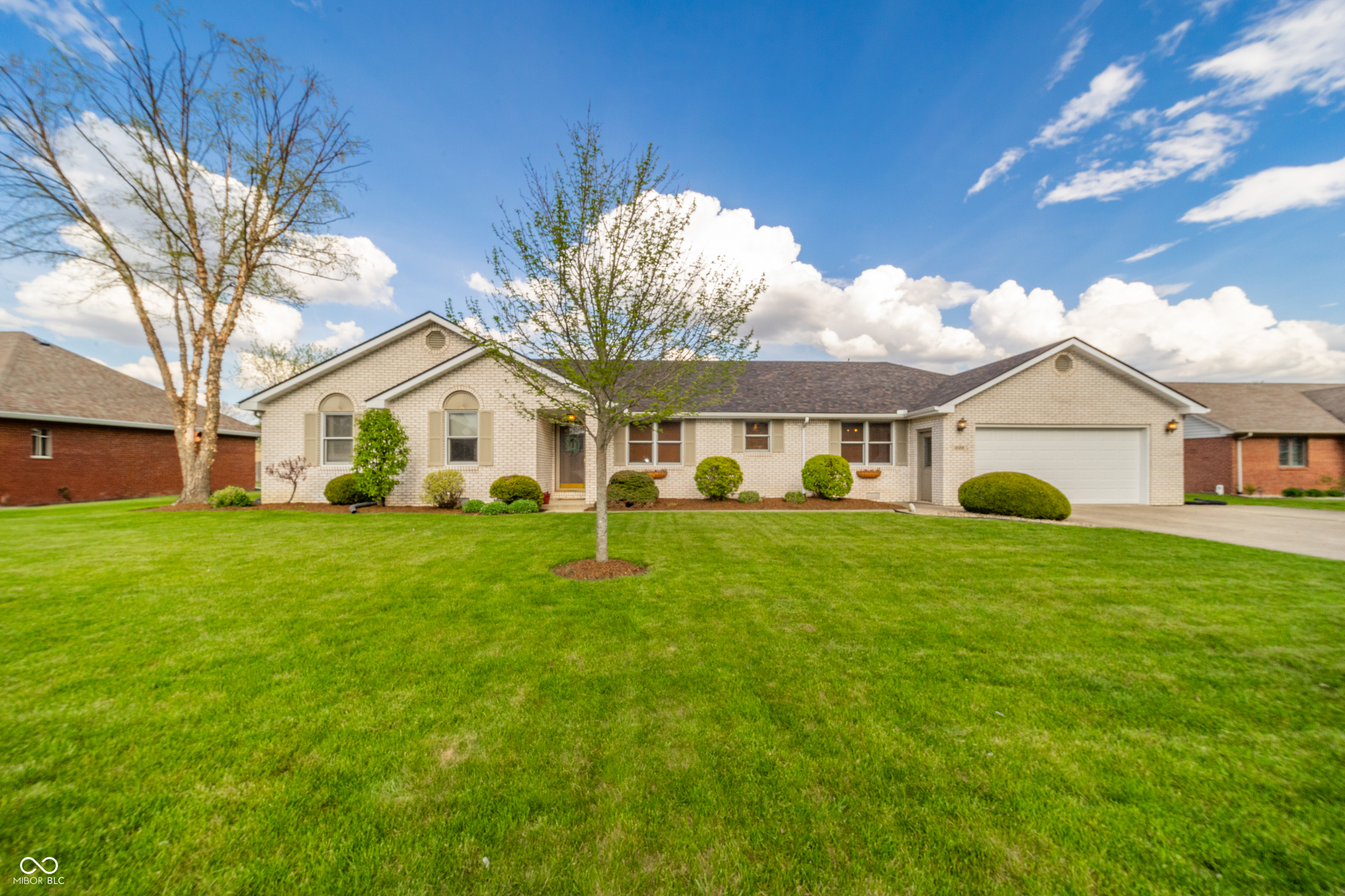 838 Deerfield Road