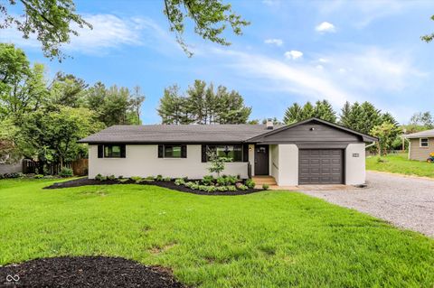 Photo of 1948 Mullinix Road, Greenwood, IN 46143 (MLS # 22097548)