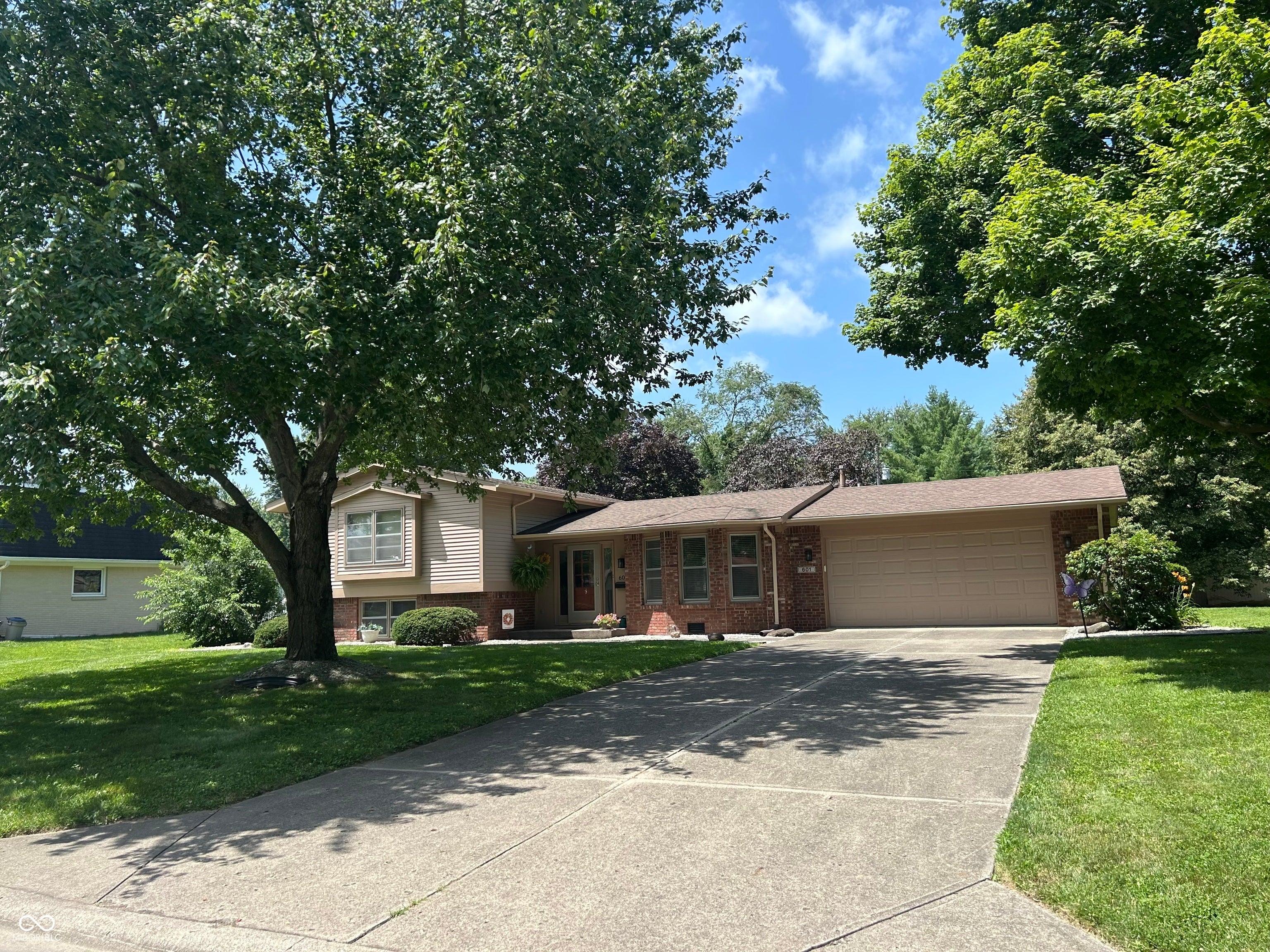601 Woodmere Drive