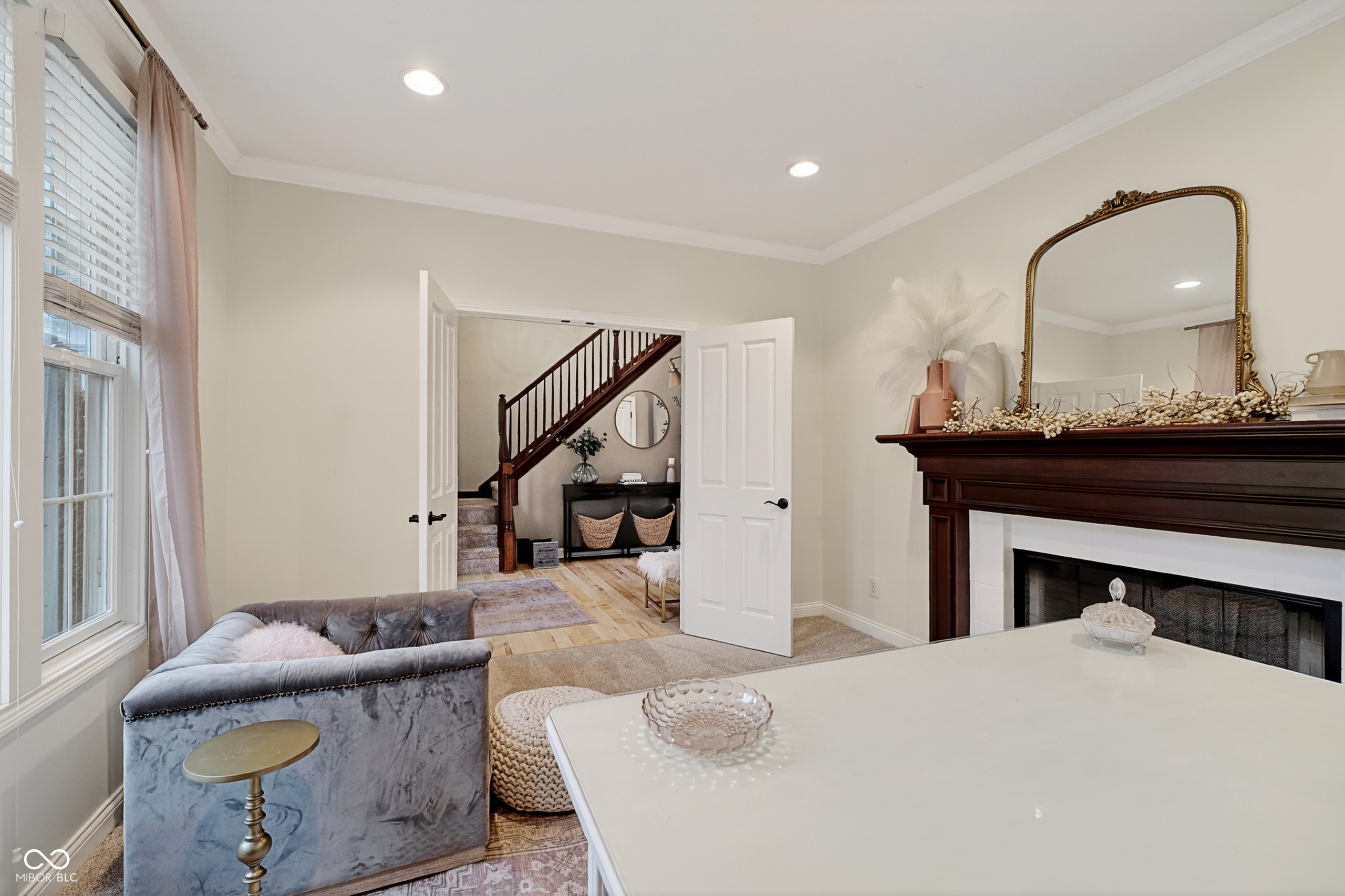 8999 Hearthstone Drive