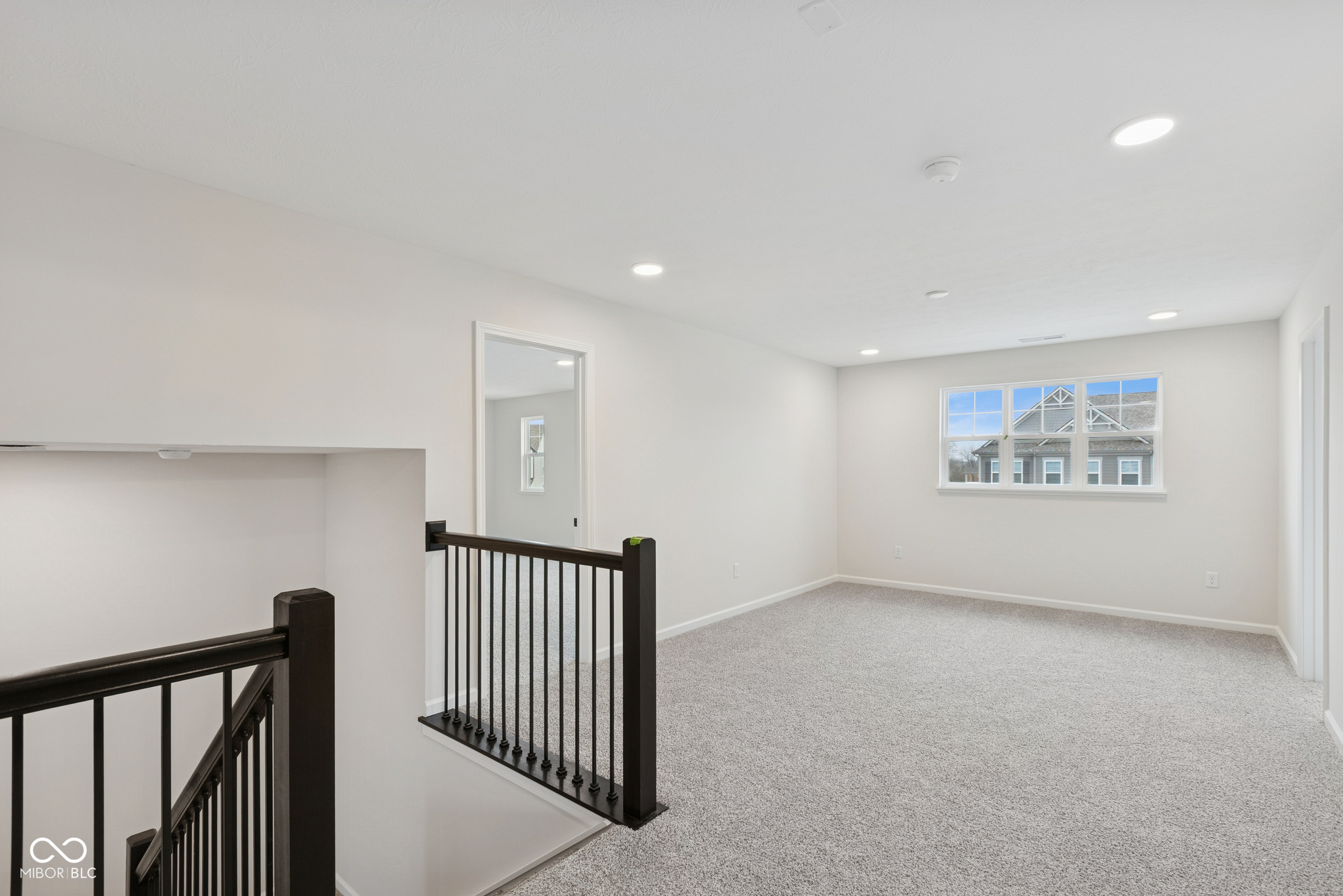 4919 Amber Crest Drive