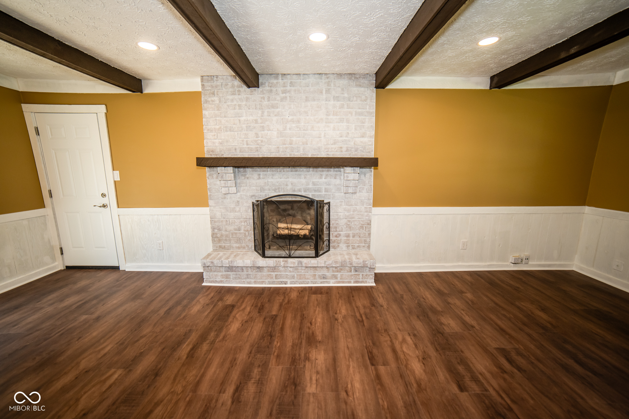 35 Fairwood Drive